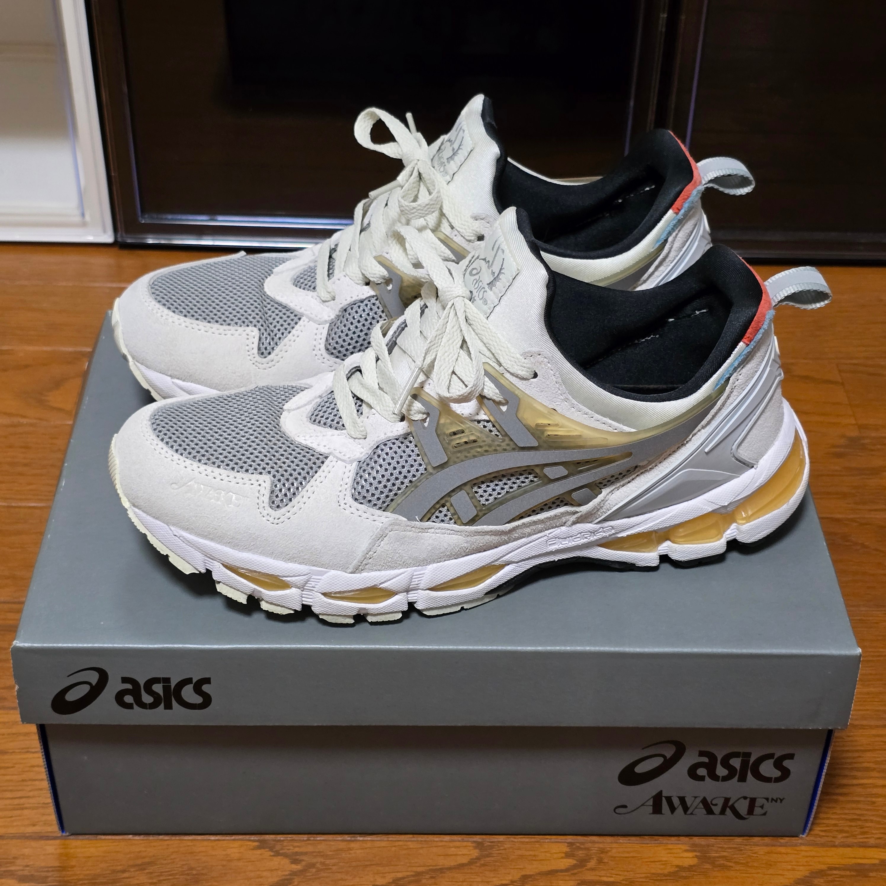 Awake NY × Asics Gel-Kayano Trainer 21 "Cool Grey"