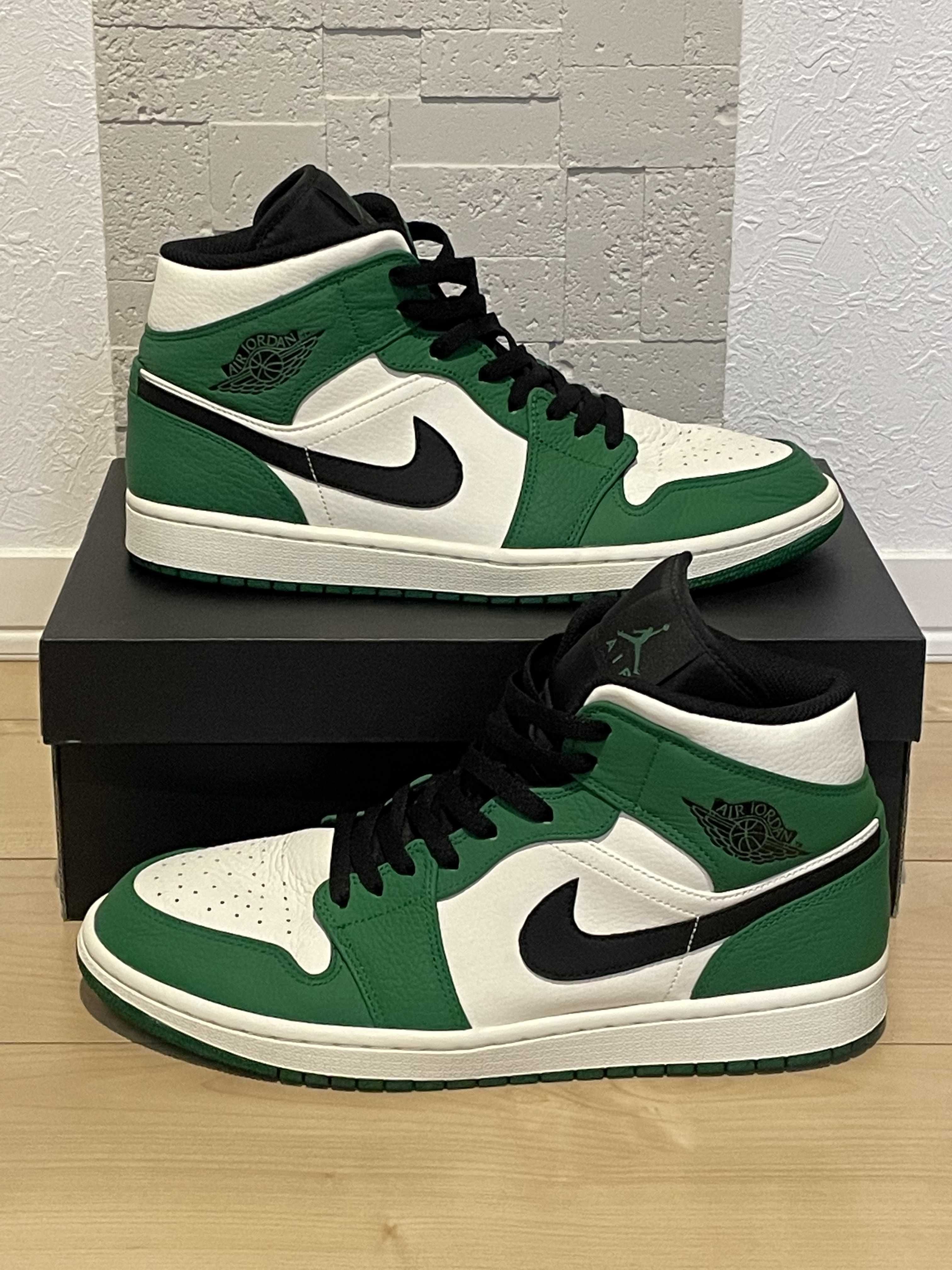 NIKE AIR JORDAN 1 MID "PINE GREEN"
