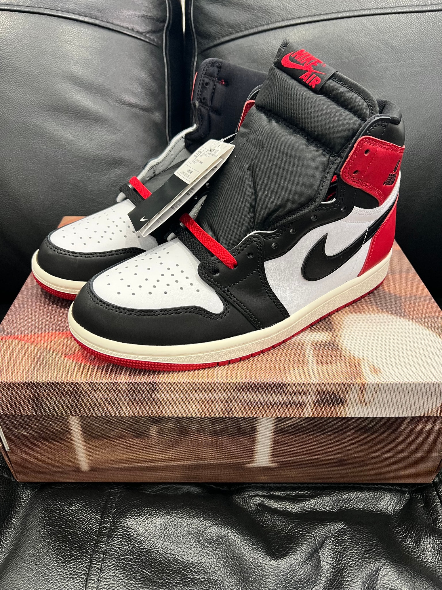 Nike Air Jordan 1 Retro High OG "Black Toe Reimagined"