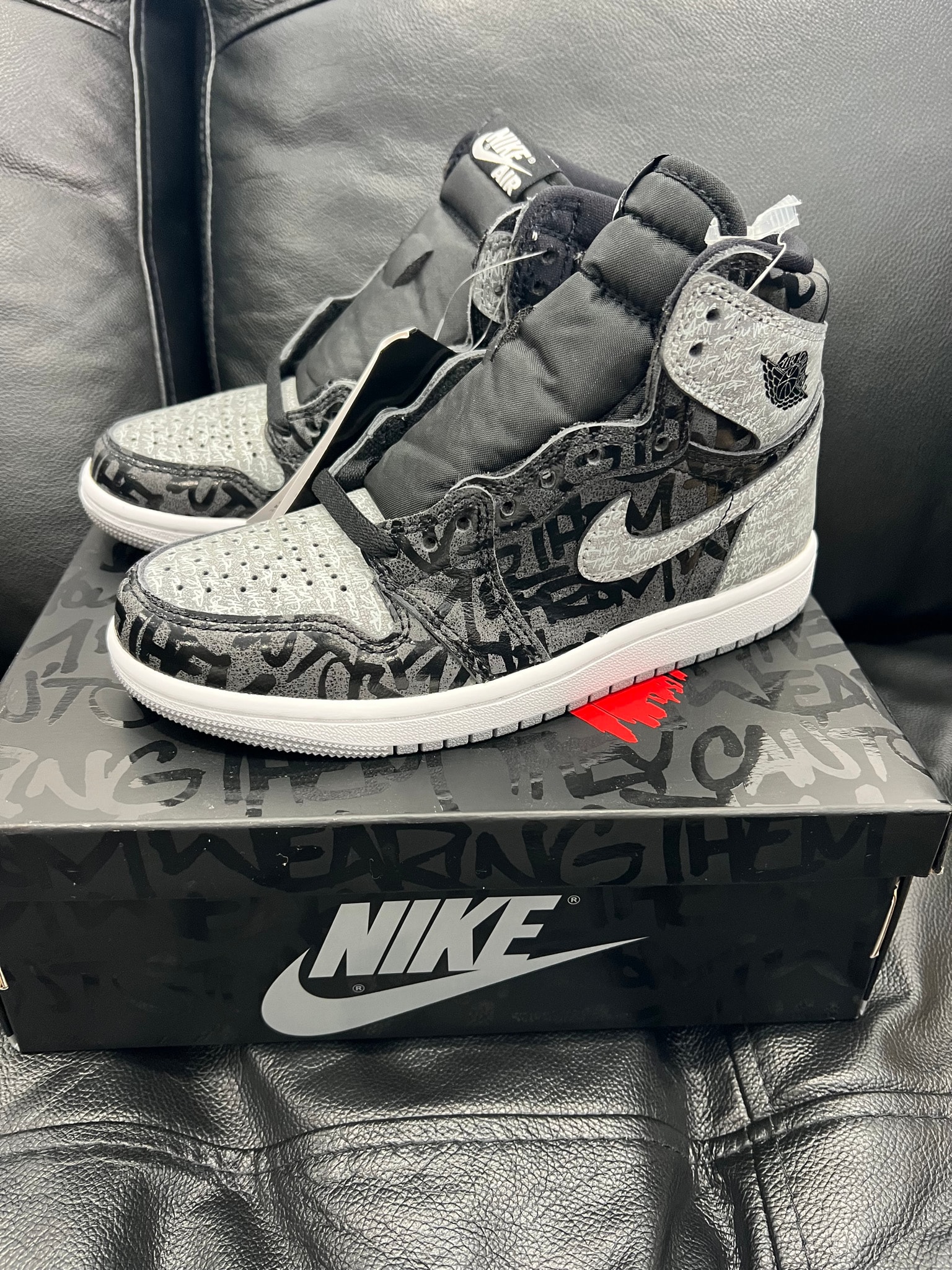 Nike Air Jordan 1 High OG "Rebellionaire"