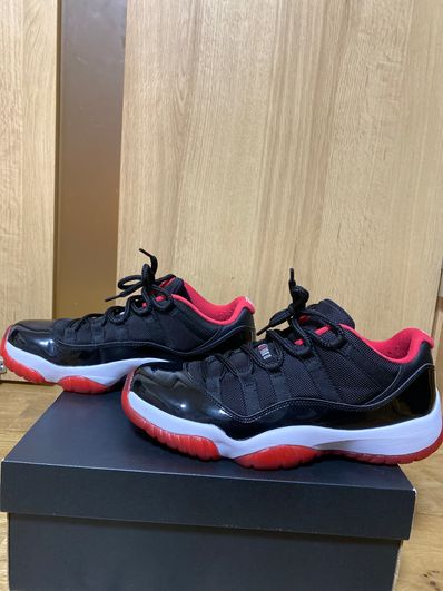 NIKE AIR JORDAN 11 RETRO LOW BRED