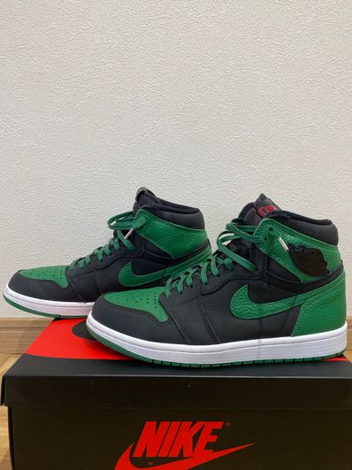 Nike Air Jordan 1 Retro High OG "Black/Pine Green" (2020)