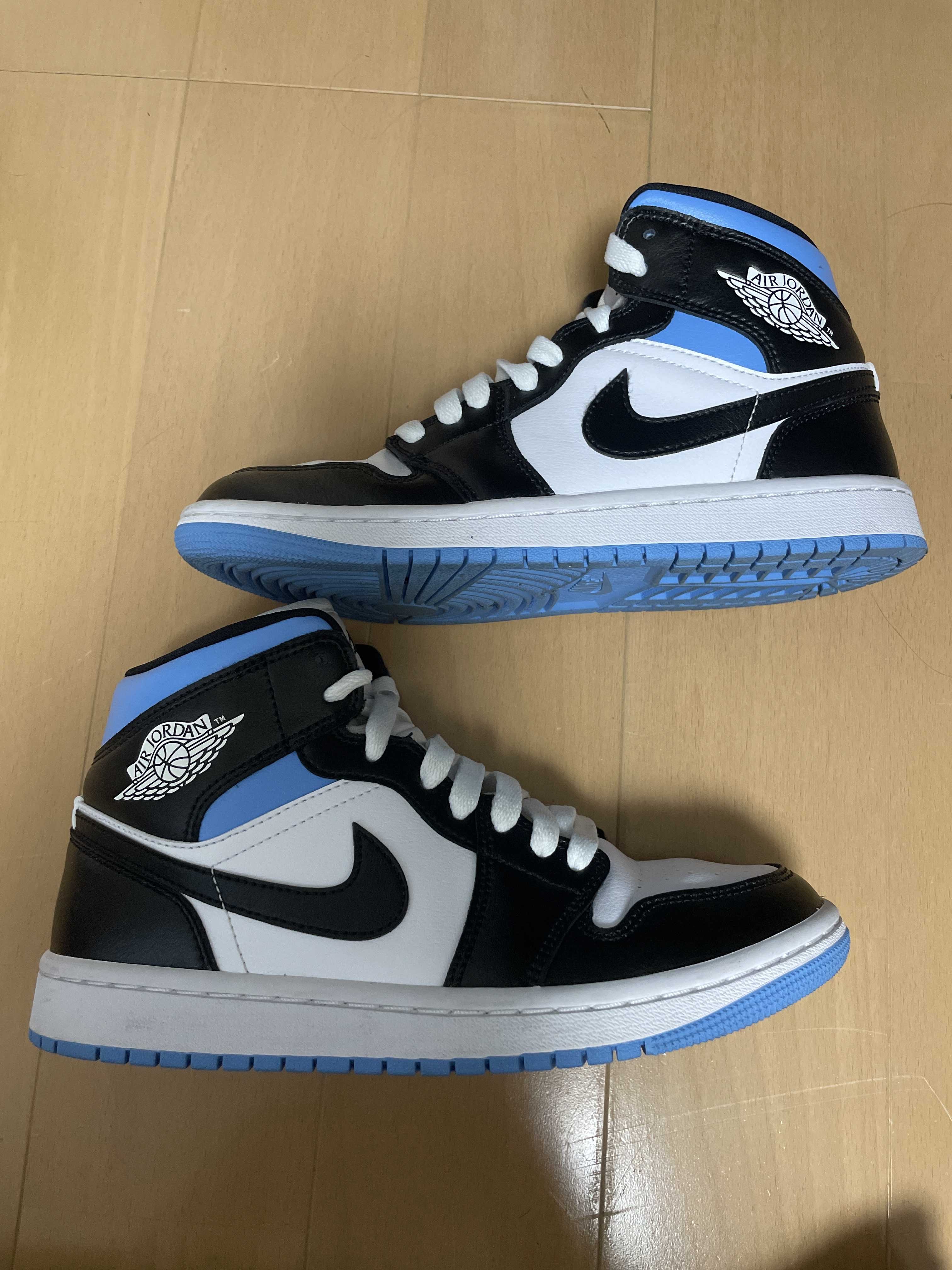 Nike Women's Air Jordan 1 Mid "Black/University Blue"