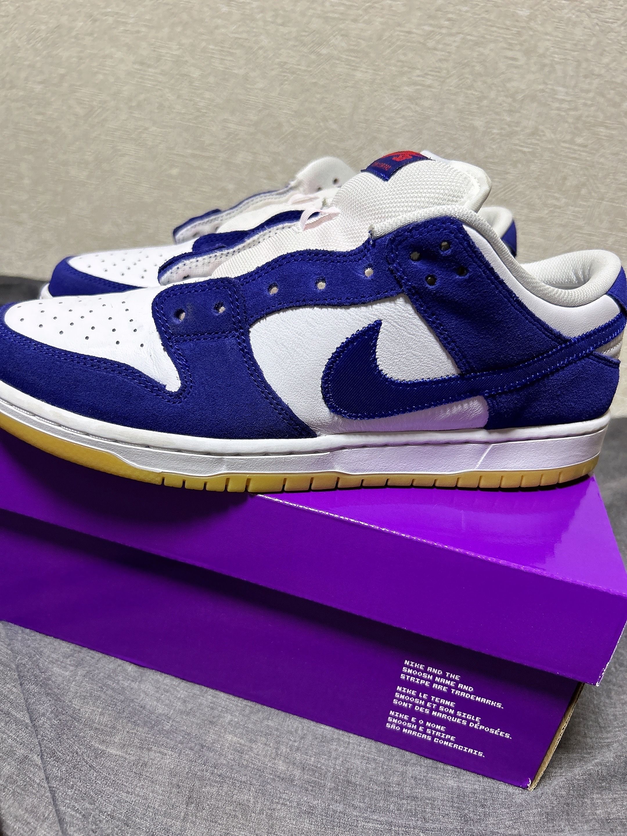 Nike SB Dunk Low "Los Angeles Dodgers/Deep Royal Blue"