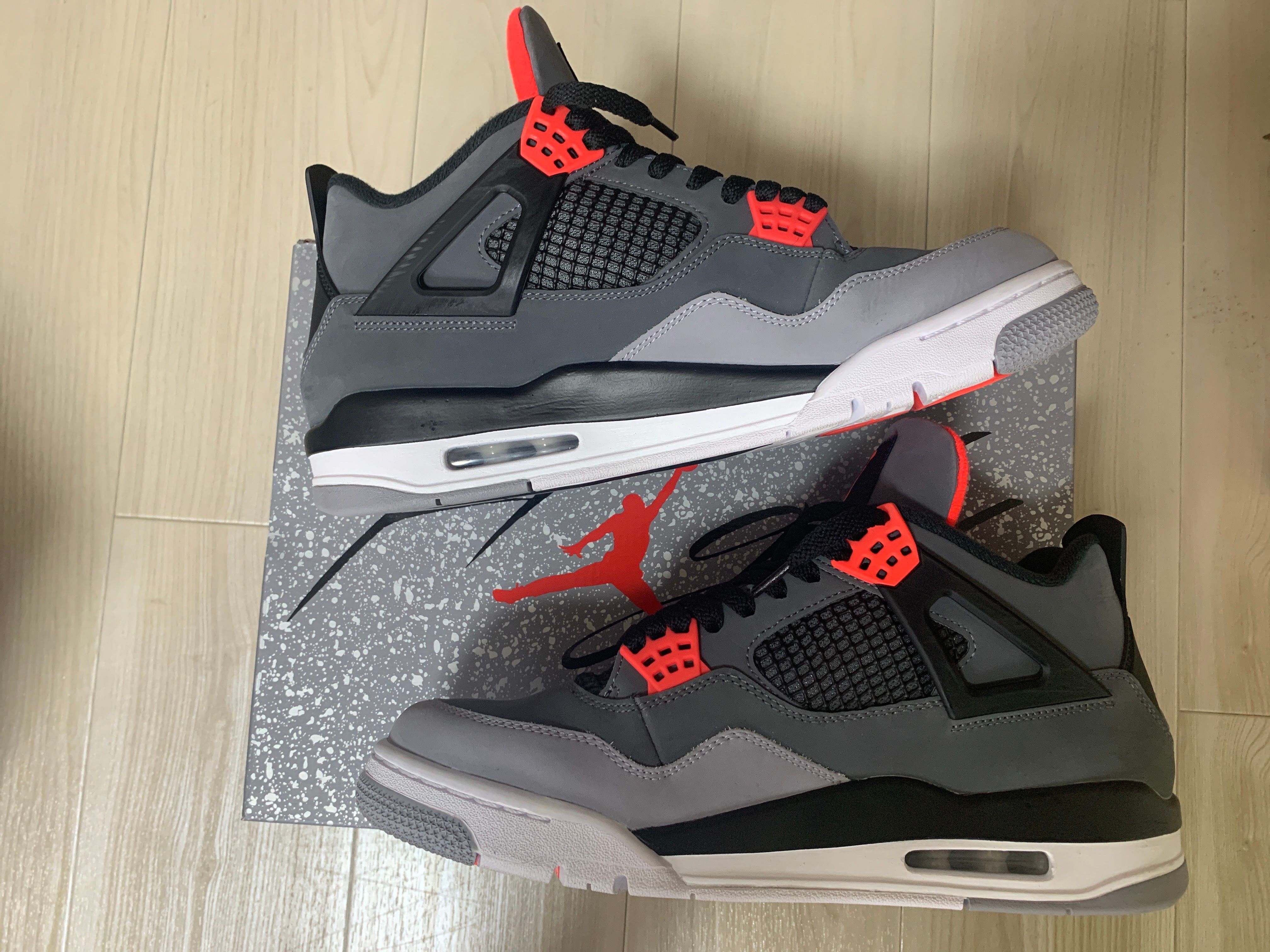 Nike Air Jordan 4 Retro "Infrared 23"