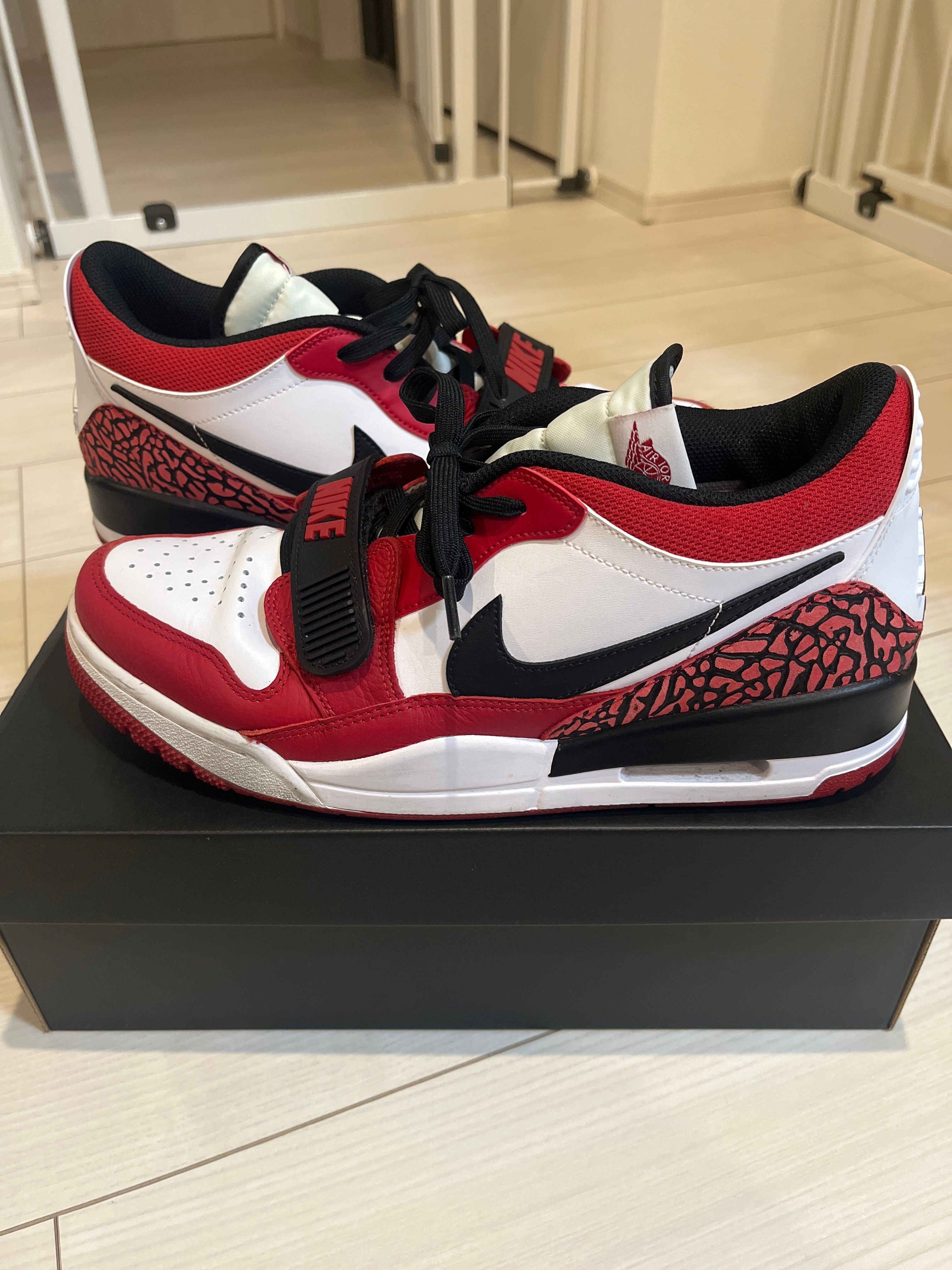 Nike Jordan Legacy 312 Low "Chicago"
