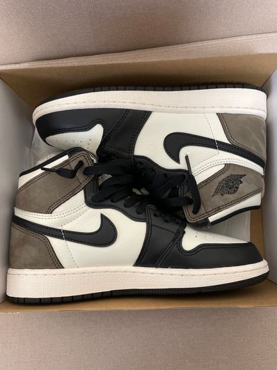 Nike GS Air Jordan 1 High OG "Sail/Dark Mocha/Black"