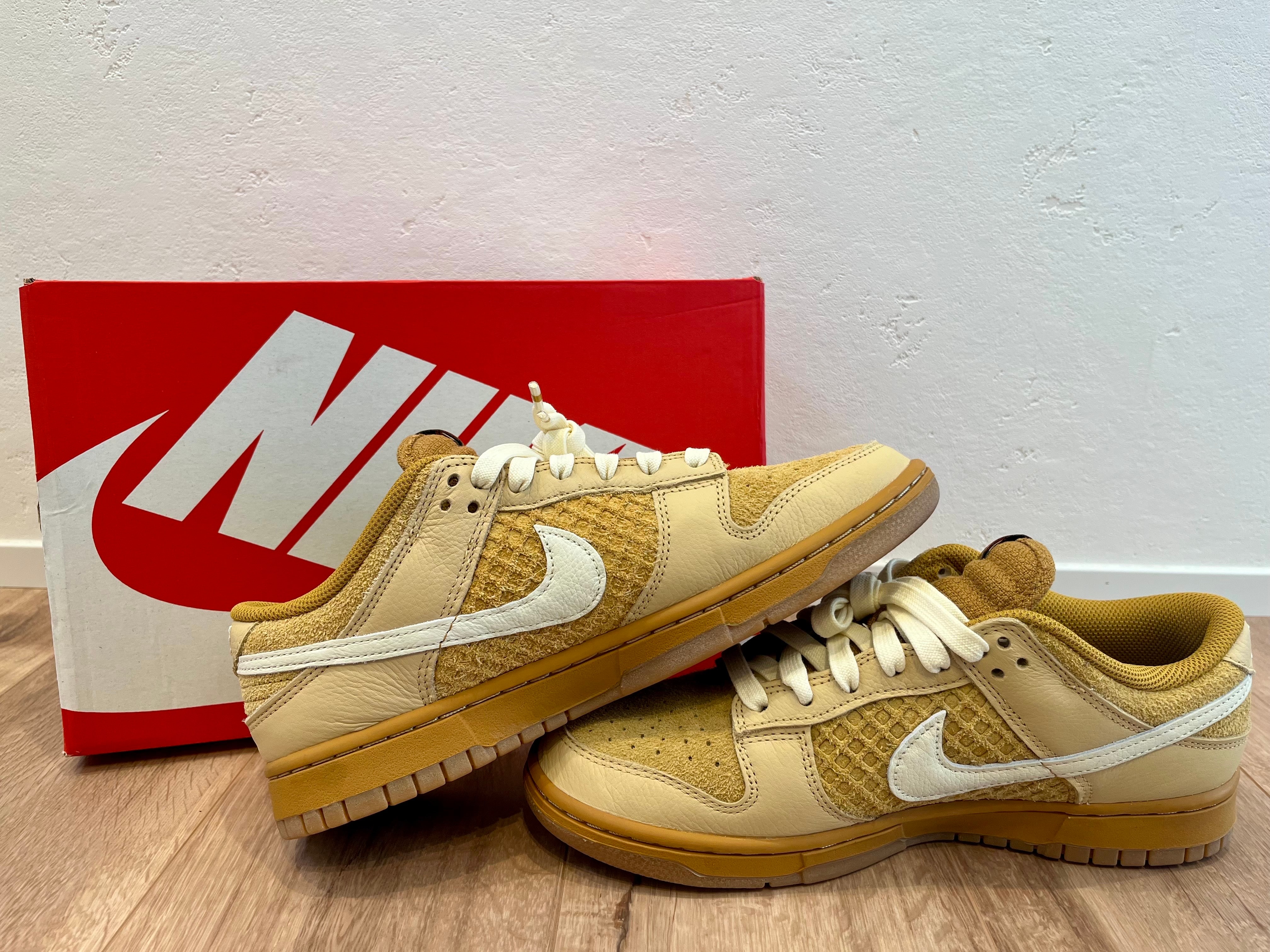 Nike Dunk Low "Waffle"