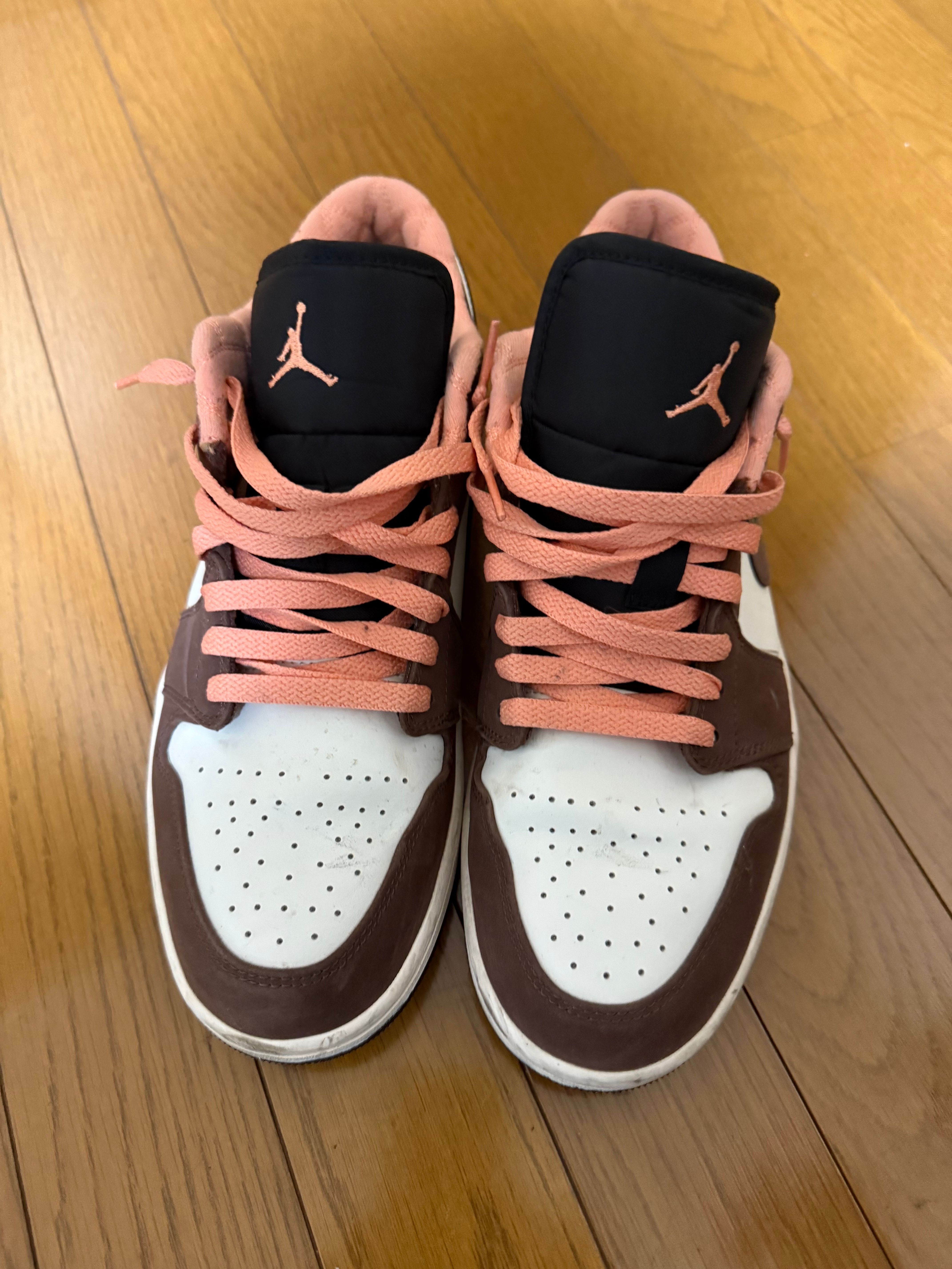 Nike Air Jordan 1 Low SE "Light Chocolate" / "Mocha Brown"