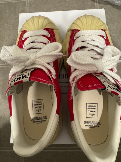 Maison MIHARA YASUHIRO BLAKEY VL OG Sole Canvas Low-top Sneaker "Red"