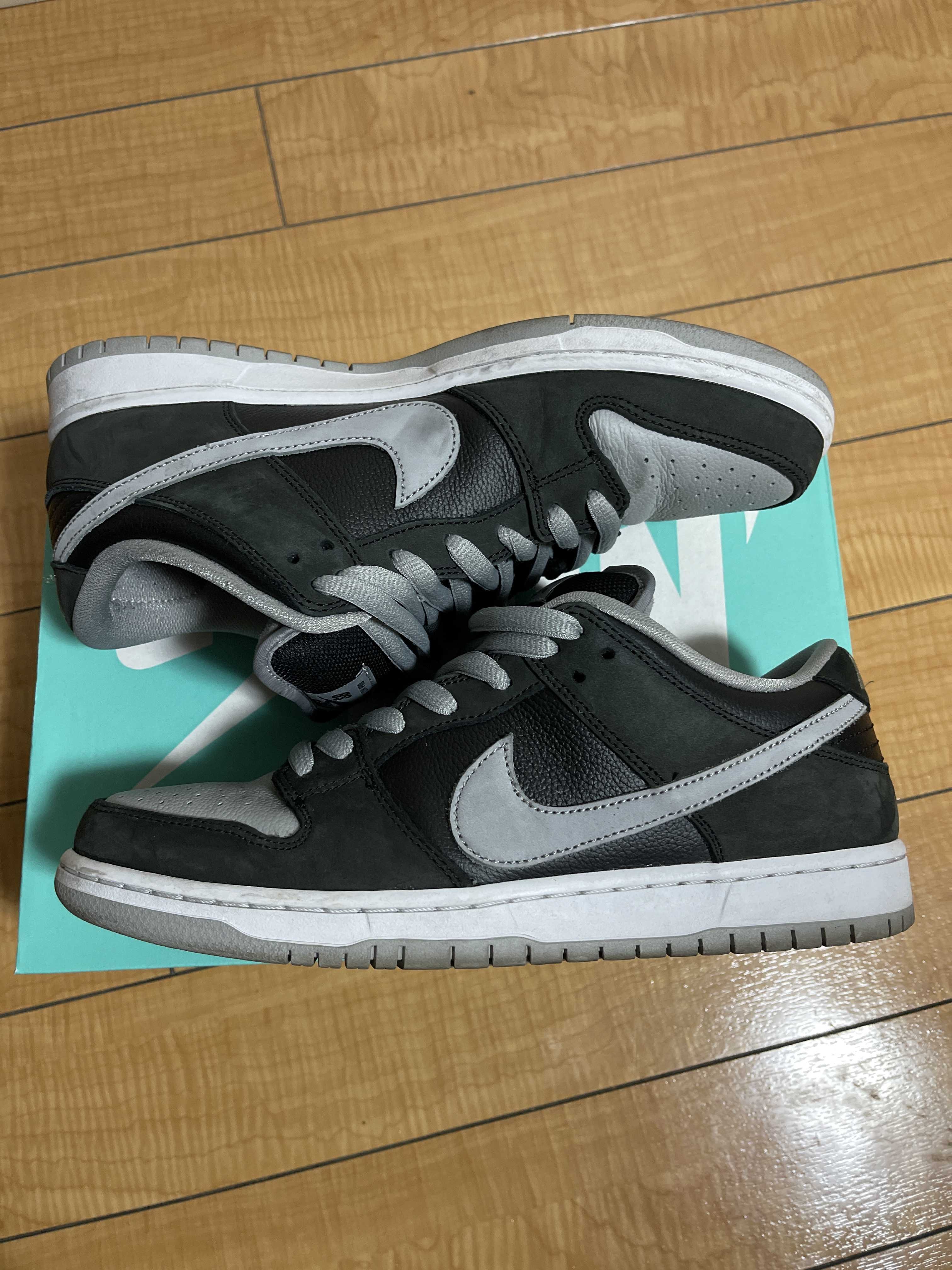 Nike SB Dunk Low "Shadow"