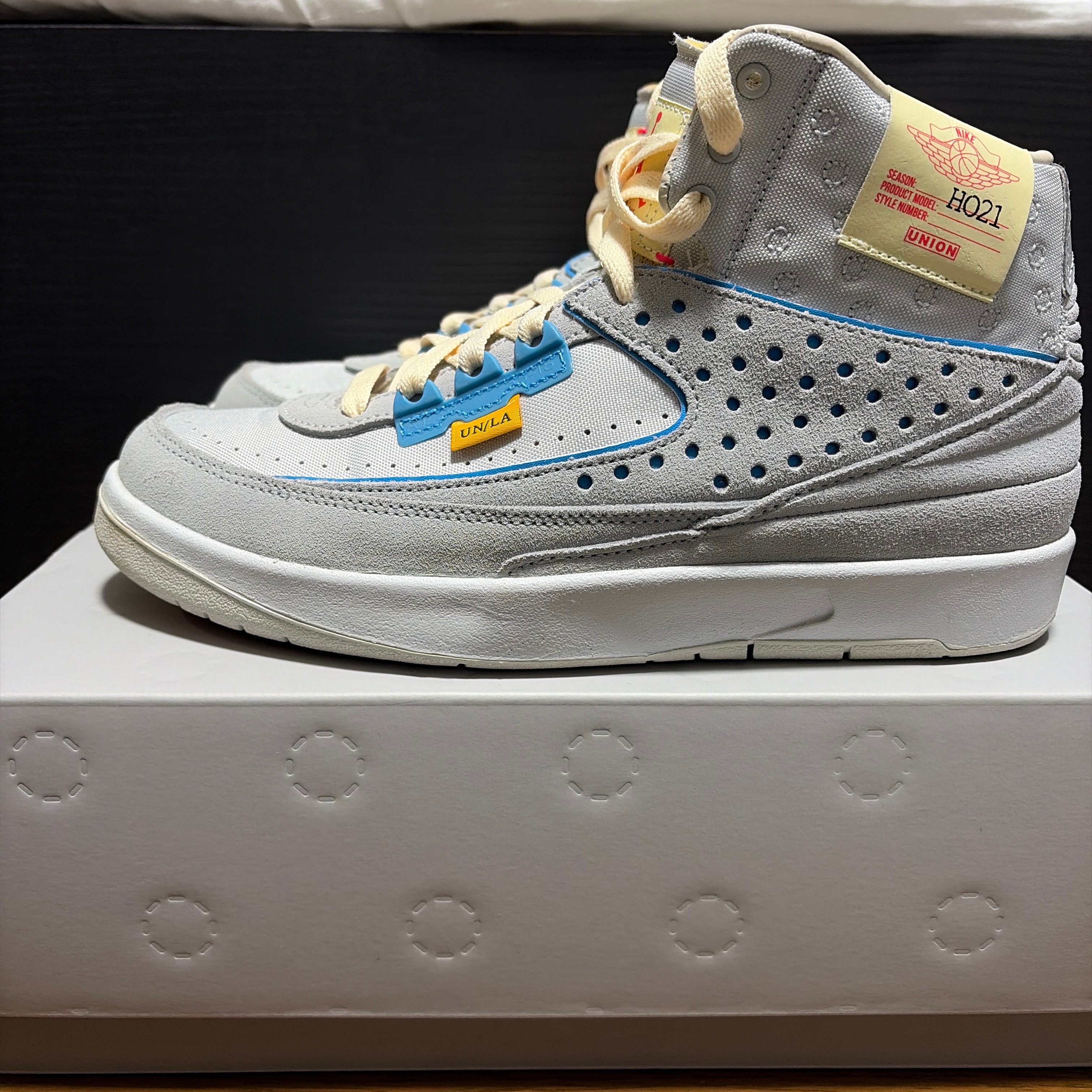 ユニオン × ナイキ エアジョーダン2 "グレー フォグ"