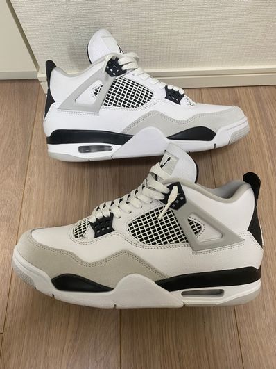 Nike Air Jordan 4 "Military Black"