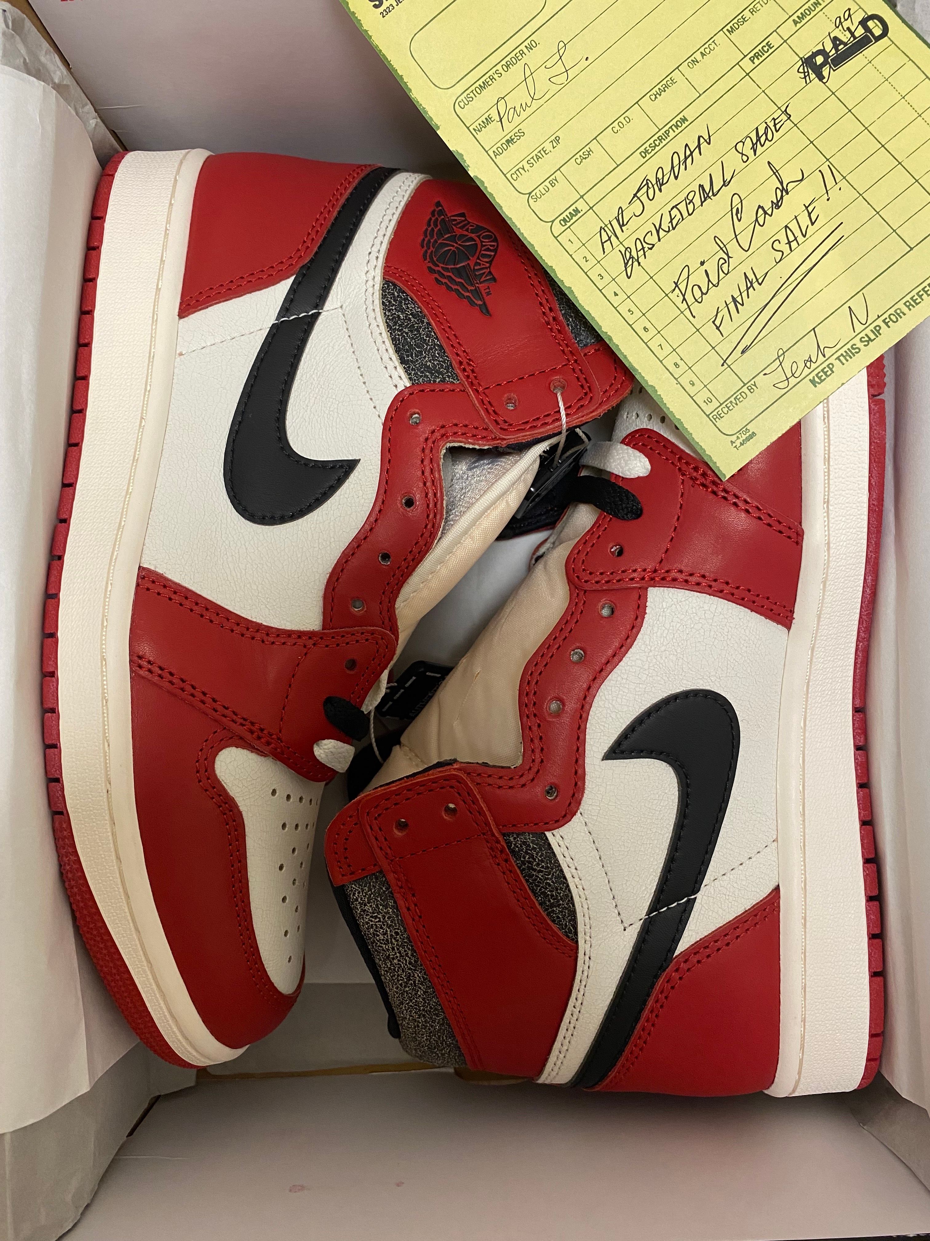Nike Air Jordan 1 High OG "Lost & Found/Chicago"