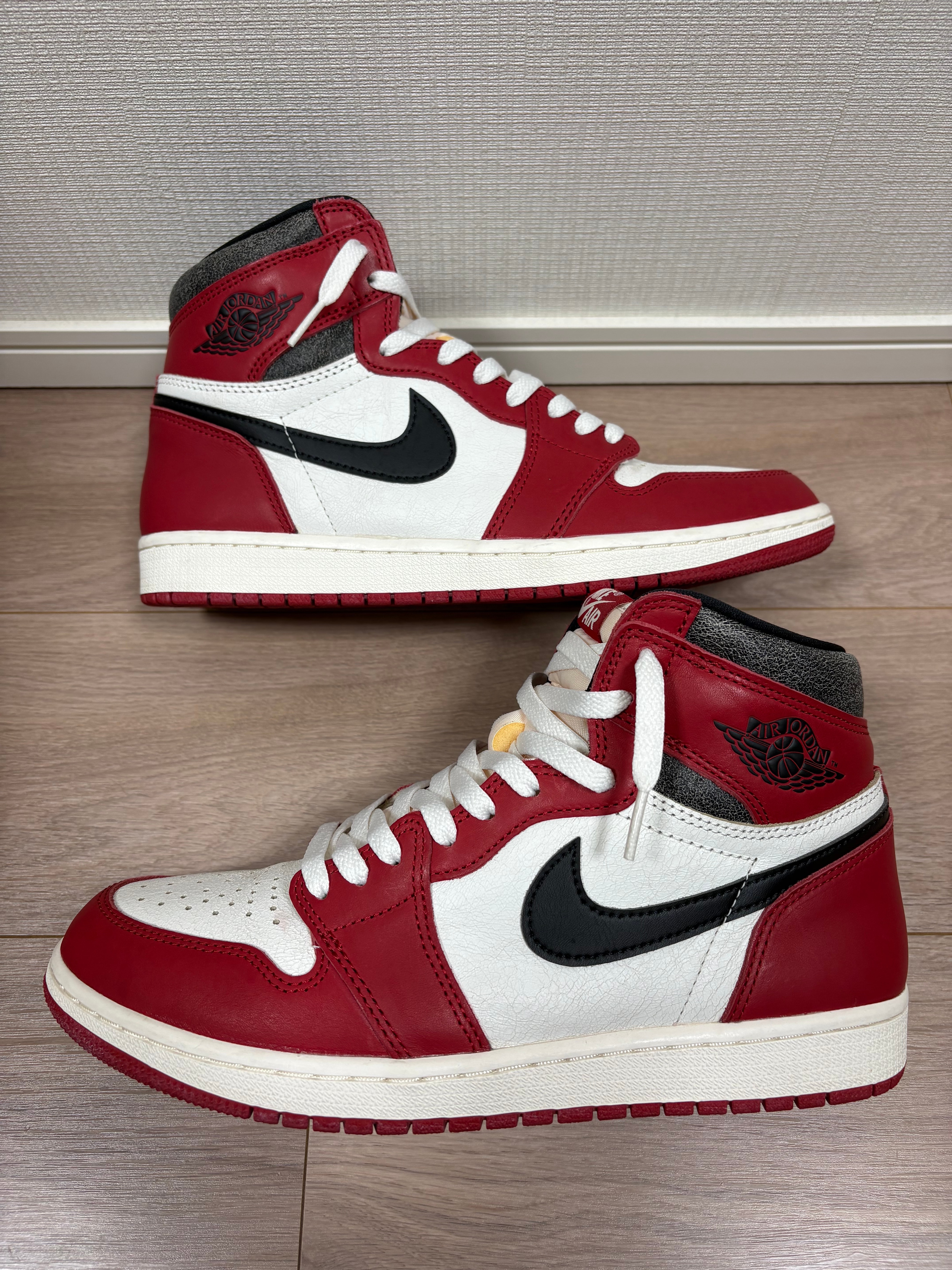 Nike Air Jordan 1 High OG "Lost & Found/Chicago"