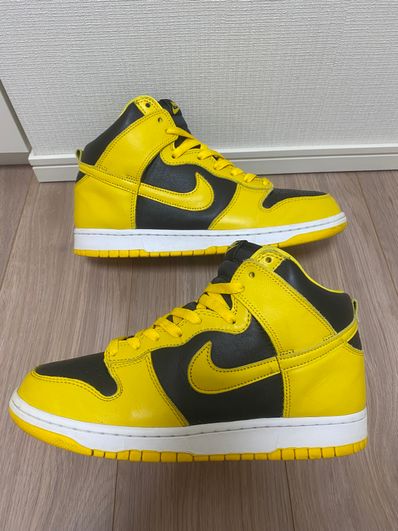 Nike Dunk High "Black/Varsity Maize"