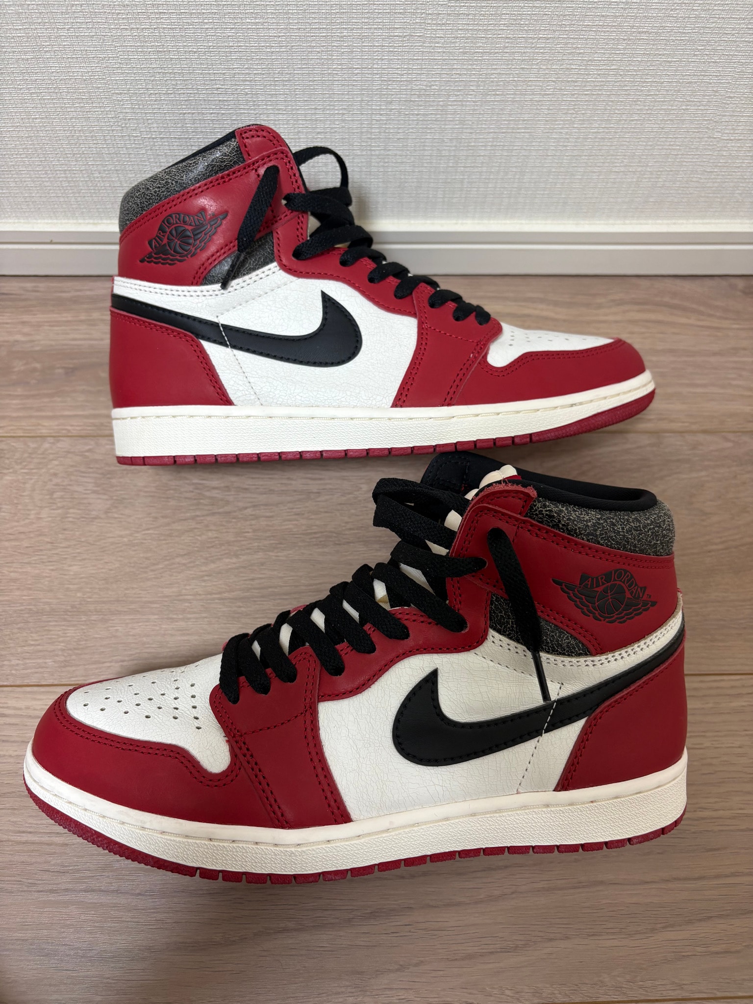 Nike Air Jordan 1 High OG "Lost & Found/Chicago"