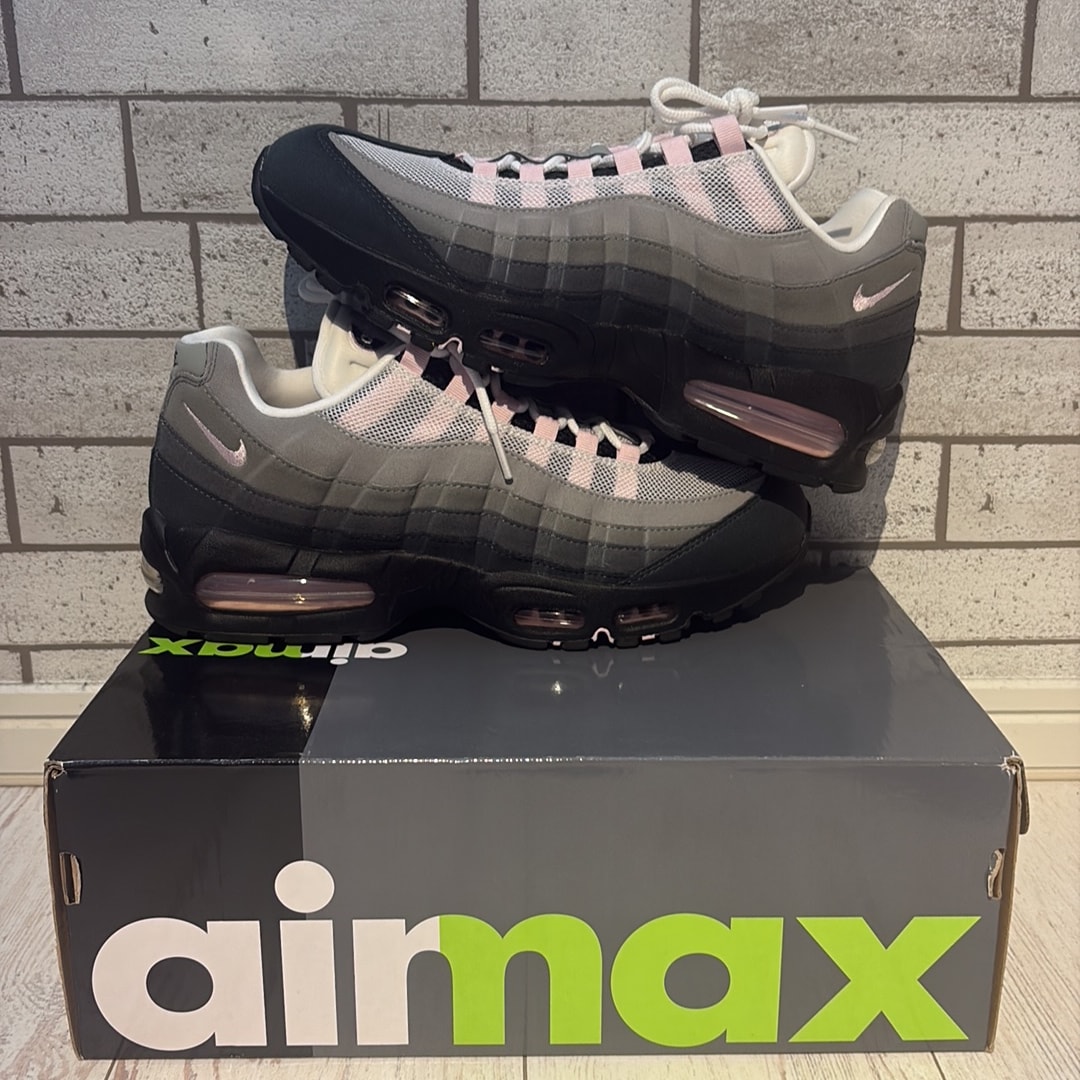 Nike Women's Air Max 95 OG Big Bubble "Medium Grey/Pink Foam"