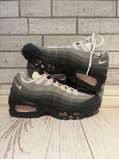 Nike Women's Air Max 95 OG Big Bubble "Medium Grey/Pink Foam"