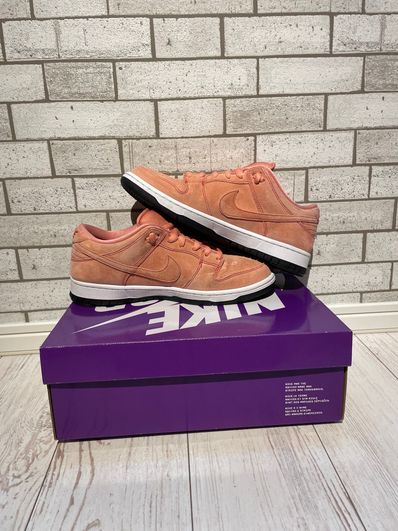 Nike SB Dunk Low "Pink Pig"