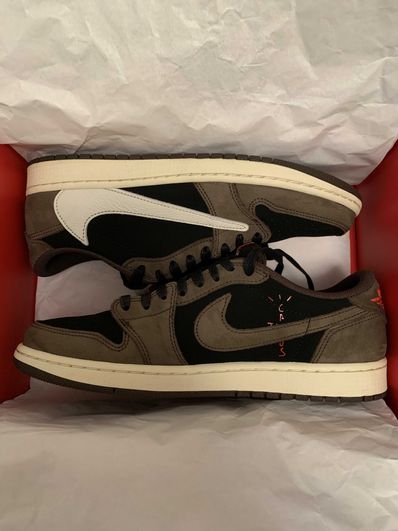 Travis Scott × Nike Air Jordan 1 Low OG SP-T "Black/Dark Mocha"