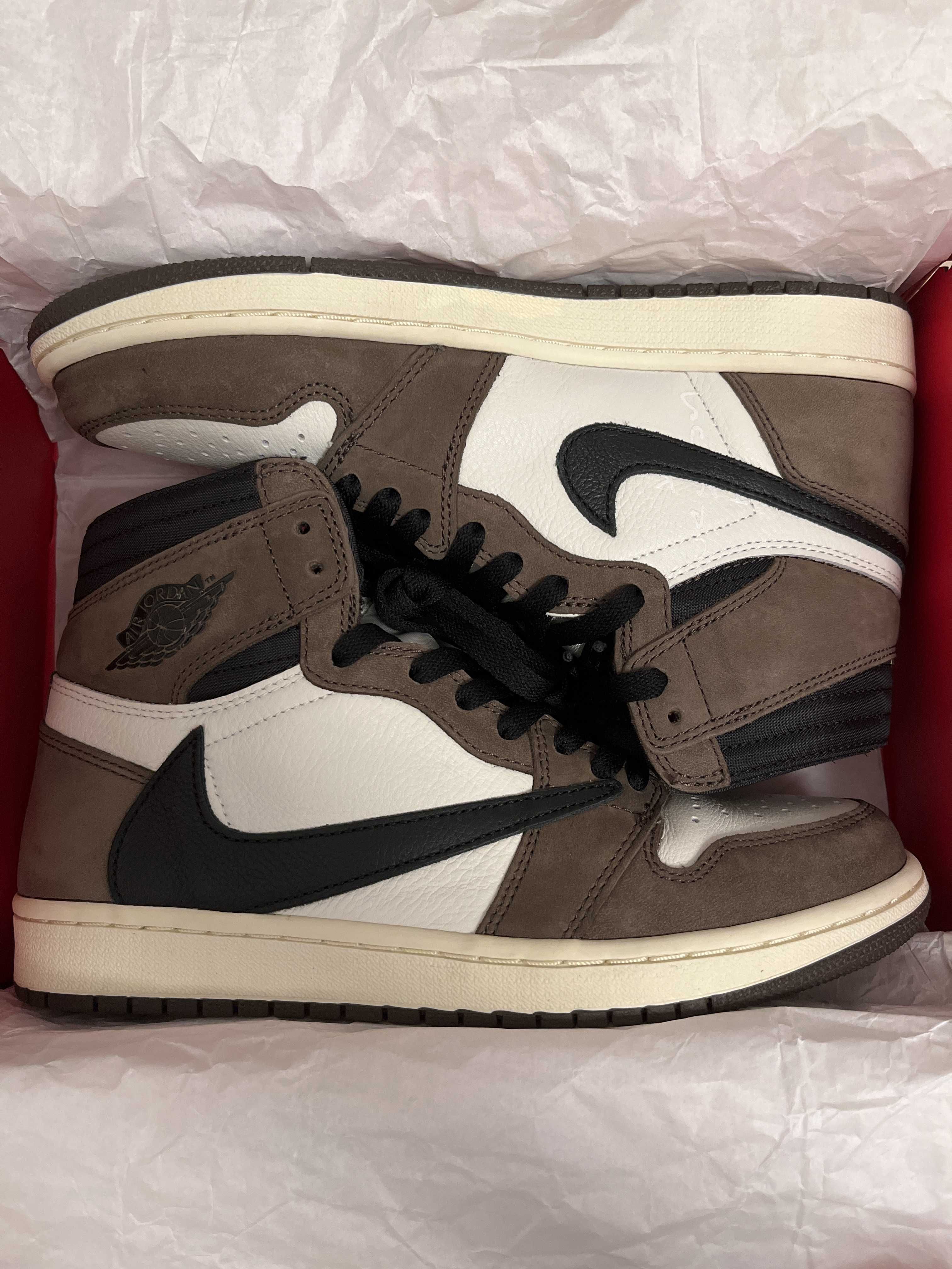 Travis Scott × Nike Air Jordan 1 Retro High OG TS SP "Sail/Dark Mocha"