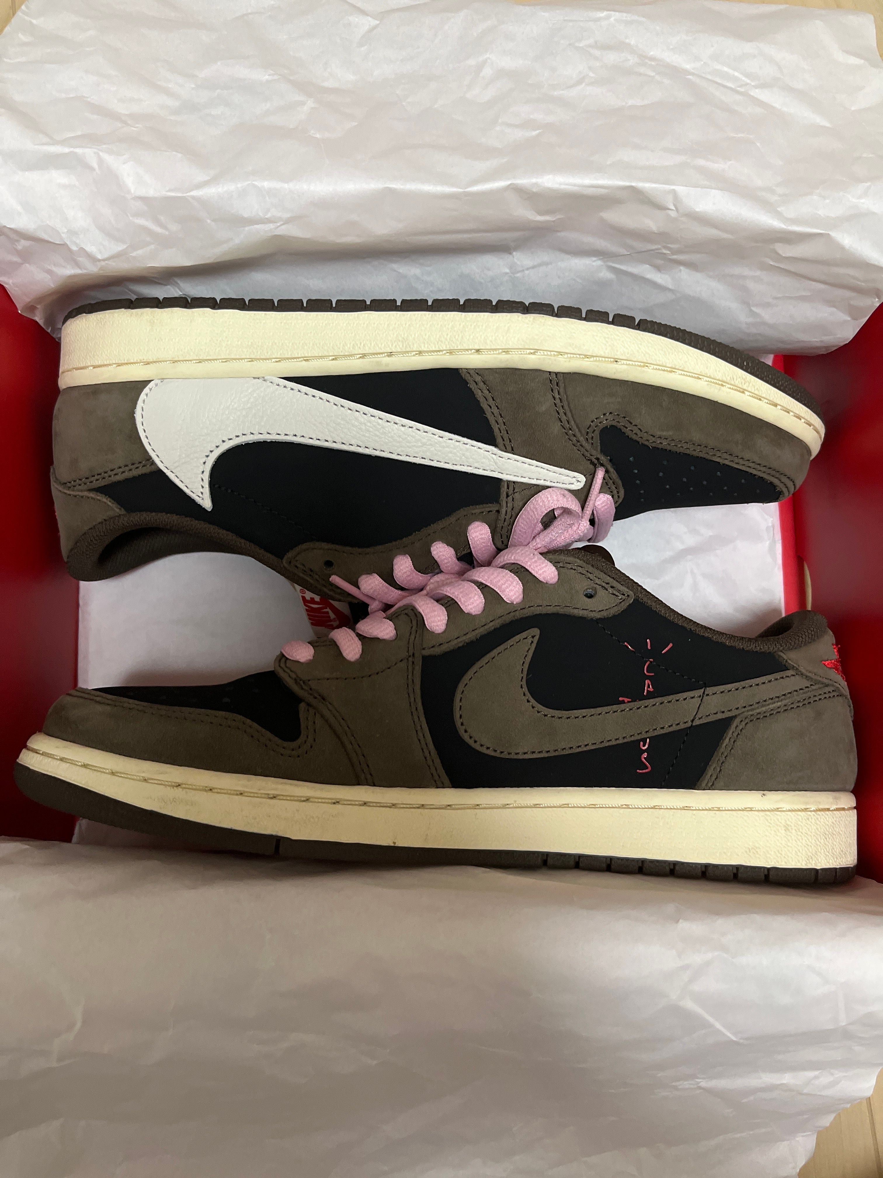 Travis Scott × Nike Air Jordan 1 Low OG SP-T "Black/Dark Mocha"