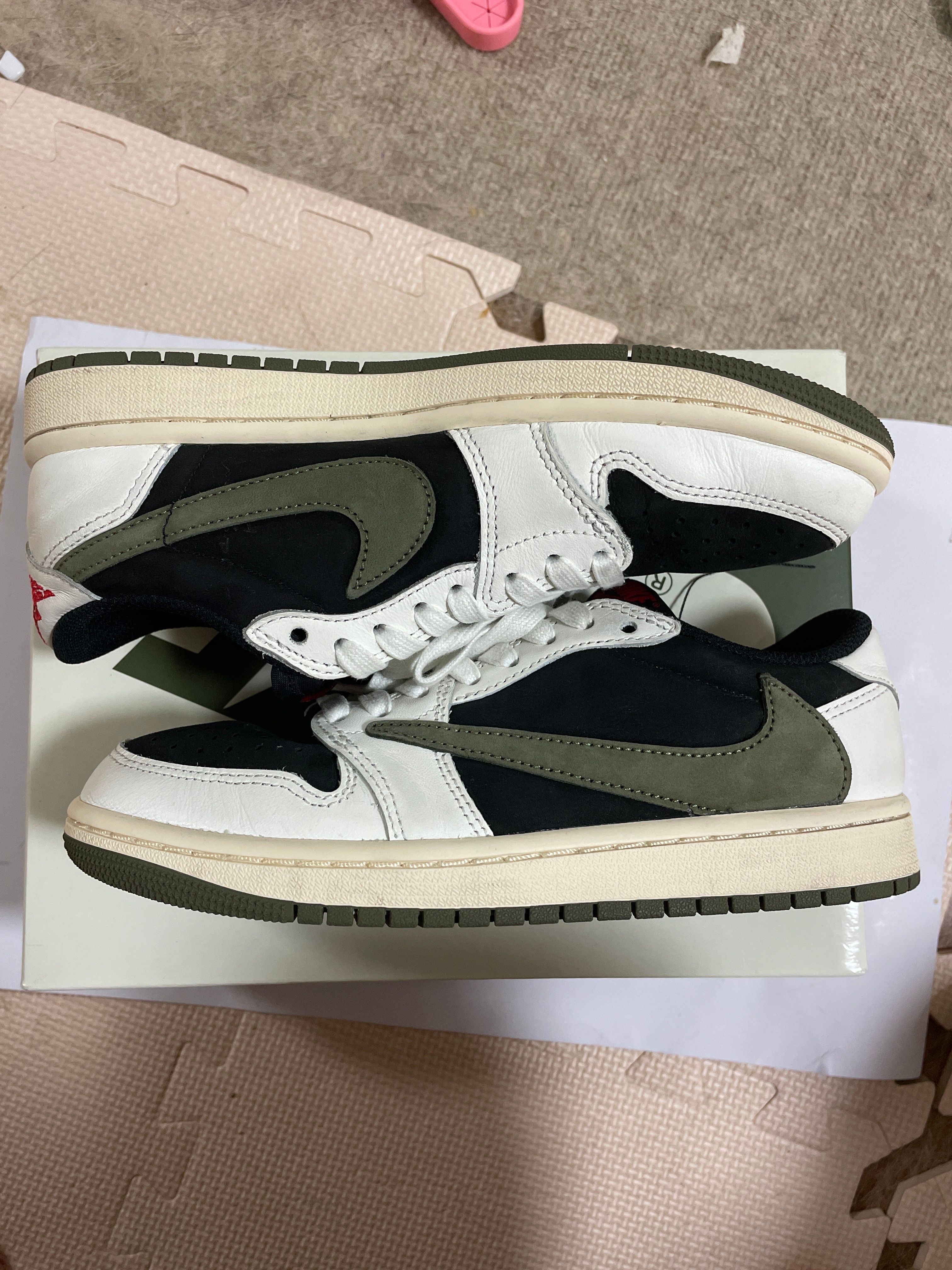 Travis Scott × Nike Women's Air Jordan 1 Low OG "Medium Olive"