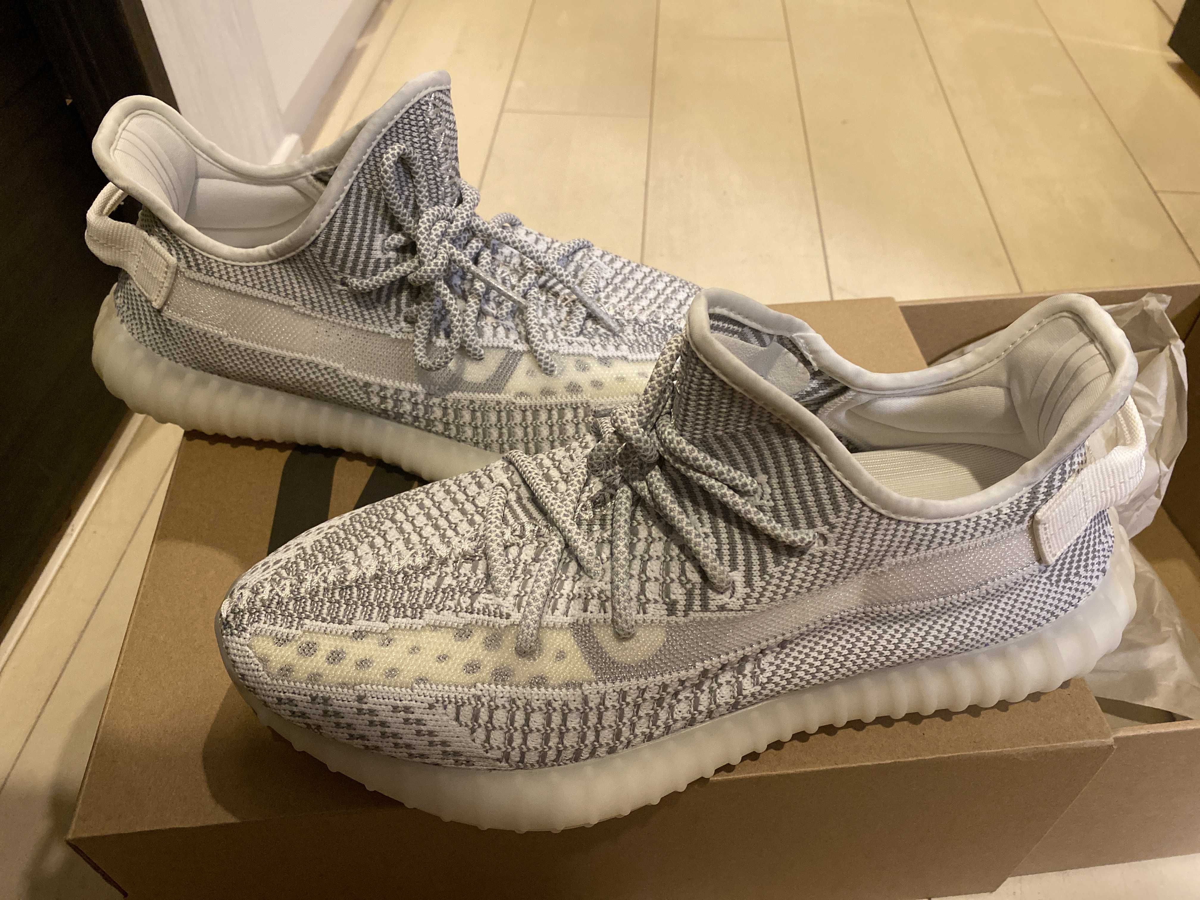 adidas YEEZY Boost 350V2 "Static"