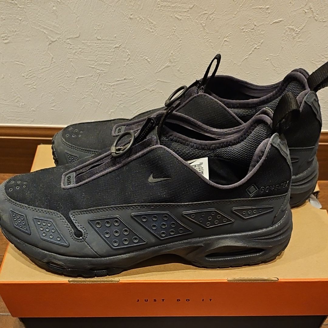 Nike Women's Air Max SNDR GORE-TEX "Black and Dark Smoke Grey"