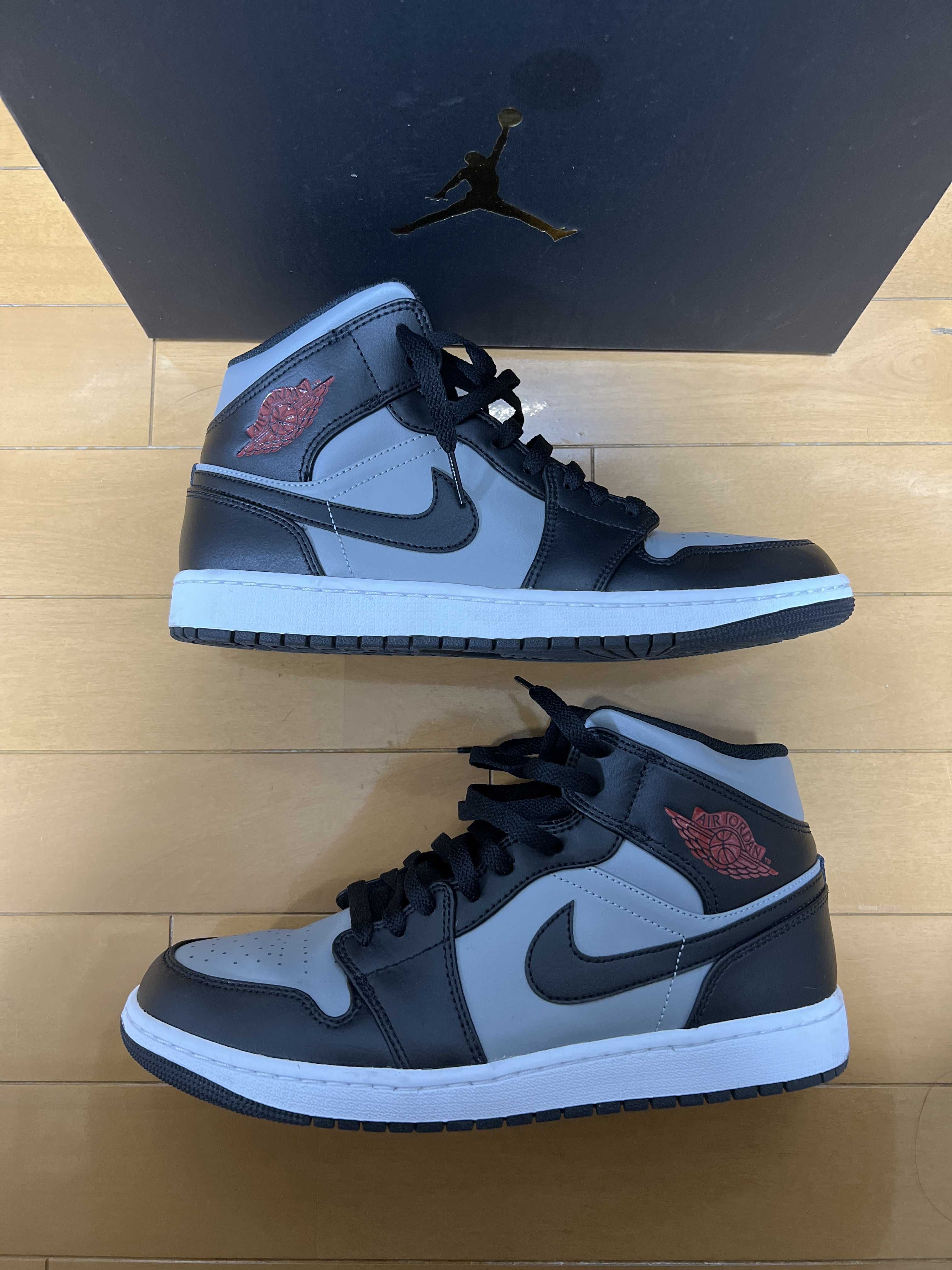 Nike Air Jordan 1 Mid "Shadow"