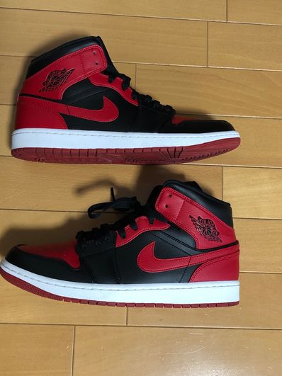 Nike Air Jordan 1 Mid "Bred"