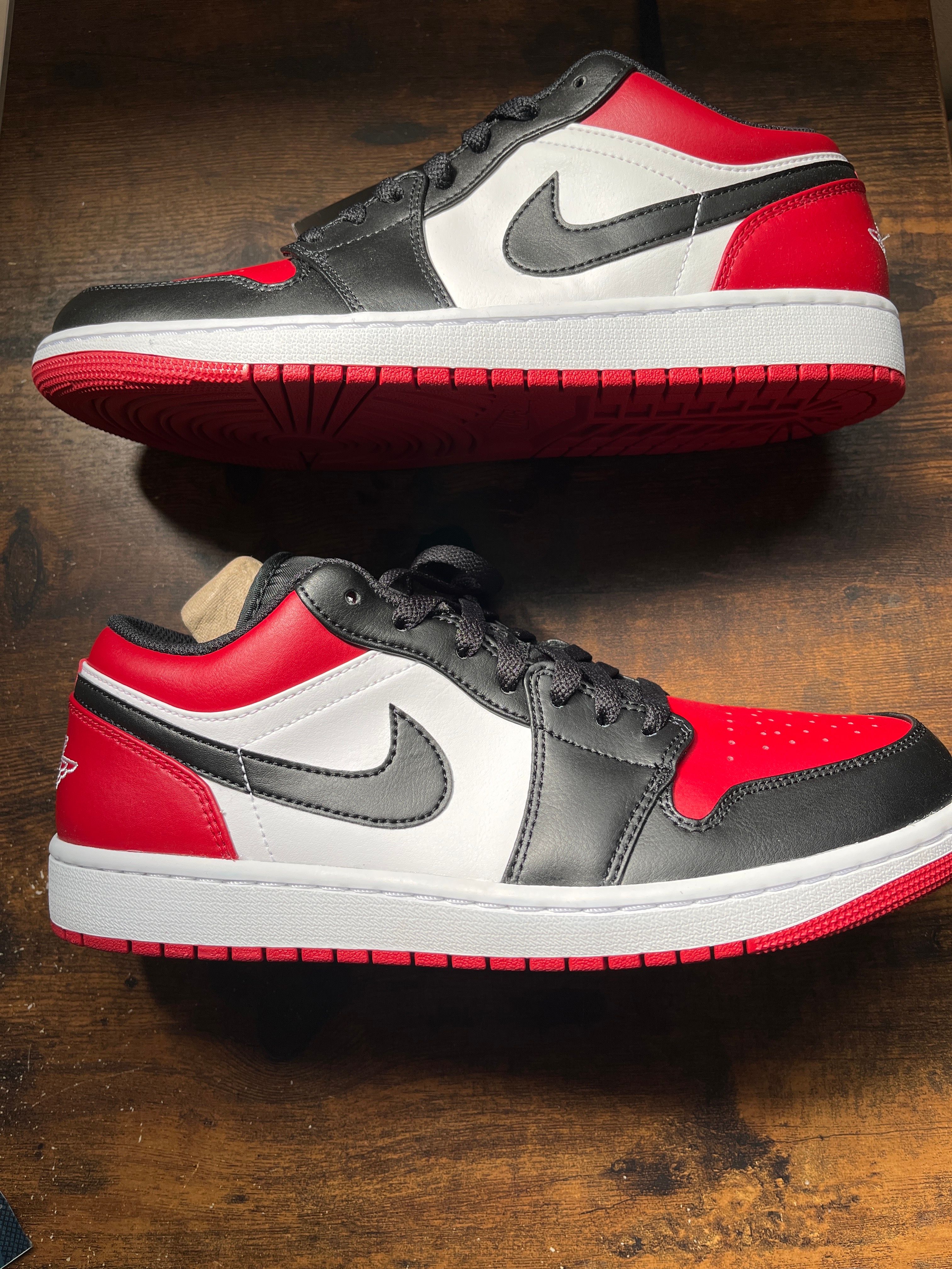 Nike Air Jordan 1 Low "Bred Toe"