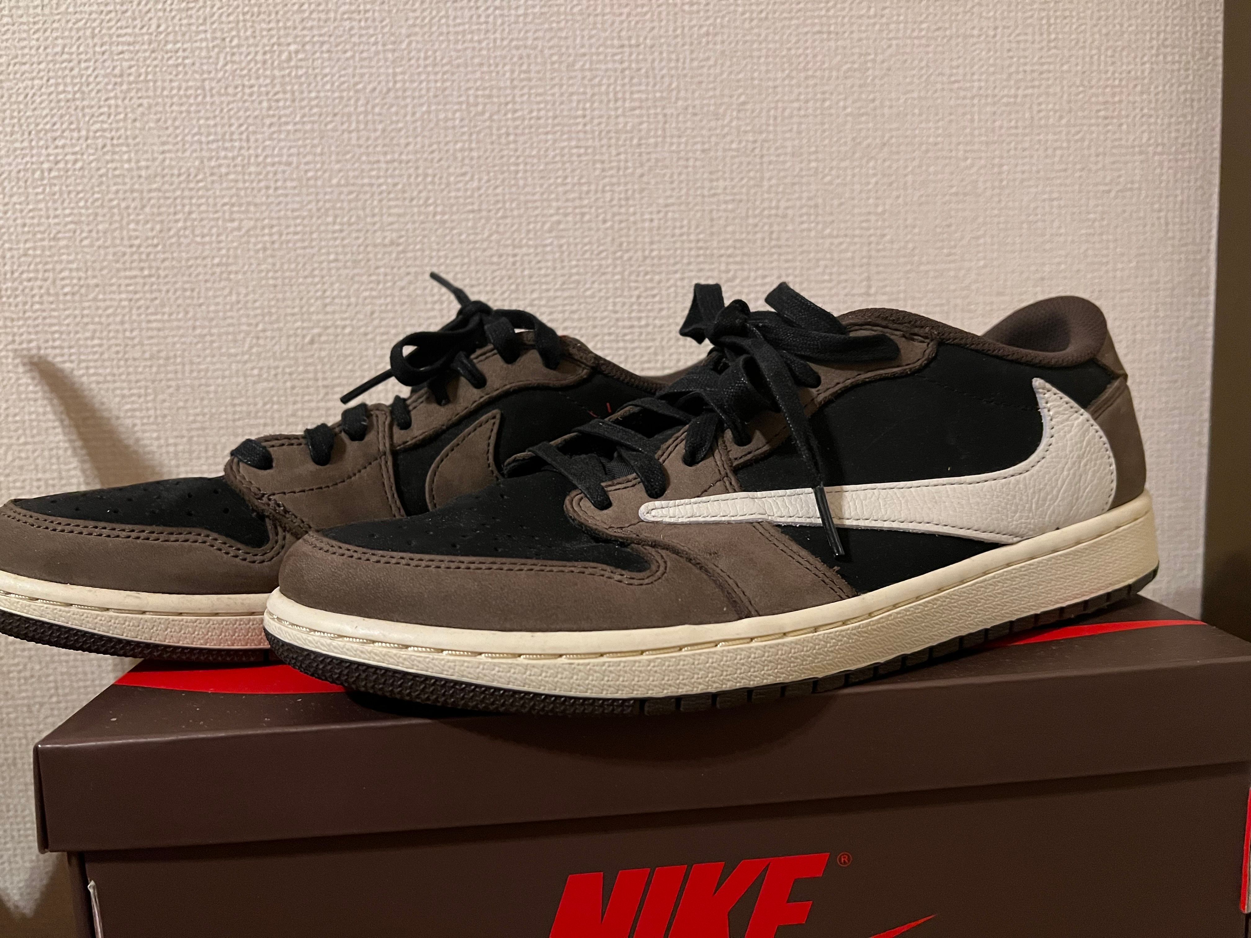 Travis Scott × Nike Air Jordan 1 Low OG SP-T "Black/Dark Mocha"