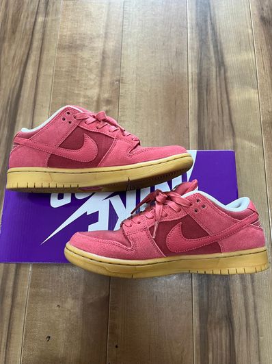 Nike SB Dunk Low "Adobe"