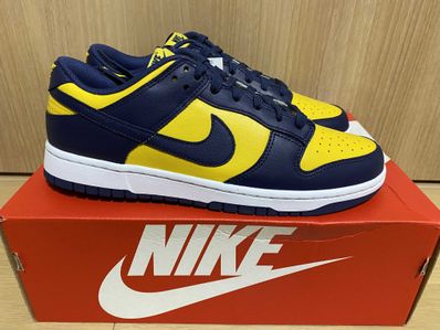 Nike Dunk Low "Michigan"