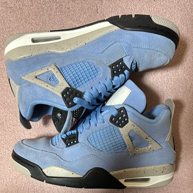 Nike Air Jordan 4 "University Blue"