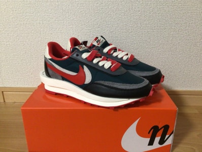 UNDERCOVER × sacai × Nike LD Waffle "Midnight Spruce/Pale Ivory-Dark Grey-University Red"