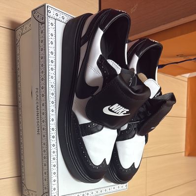 PEACEMINUSONE × Nike Kwondo 1 "Black and White" / G-DRAGON