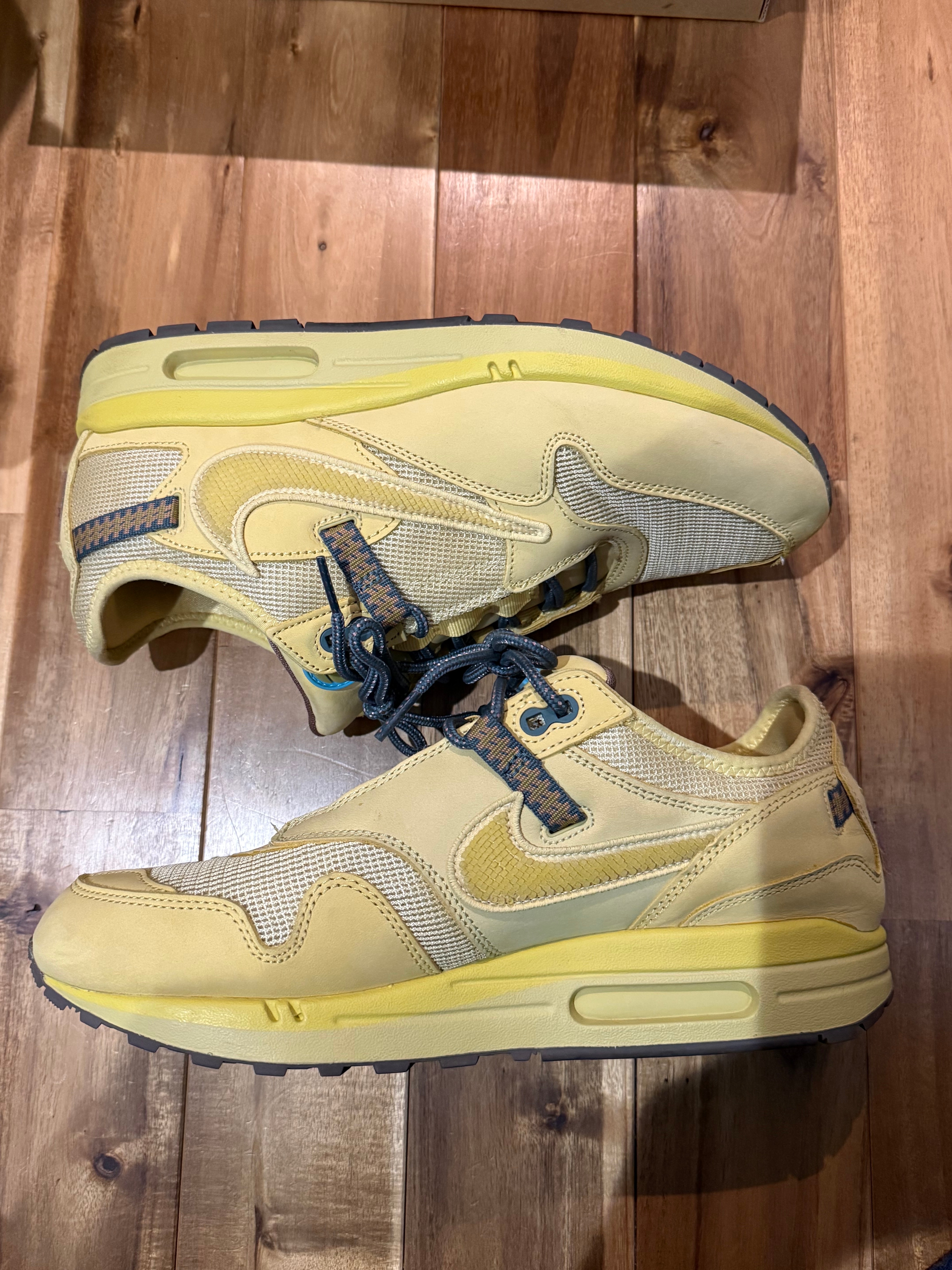 Travis Scott × Nike Air Max 1 "CACT.US Gold"
