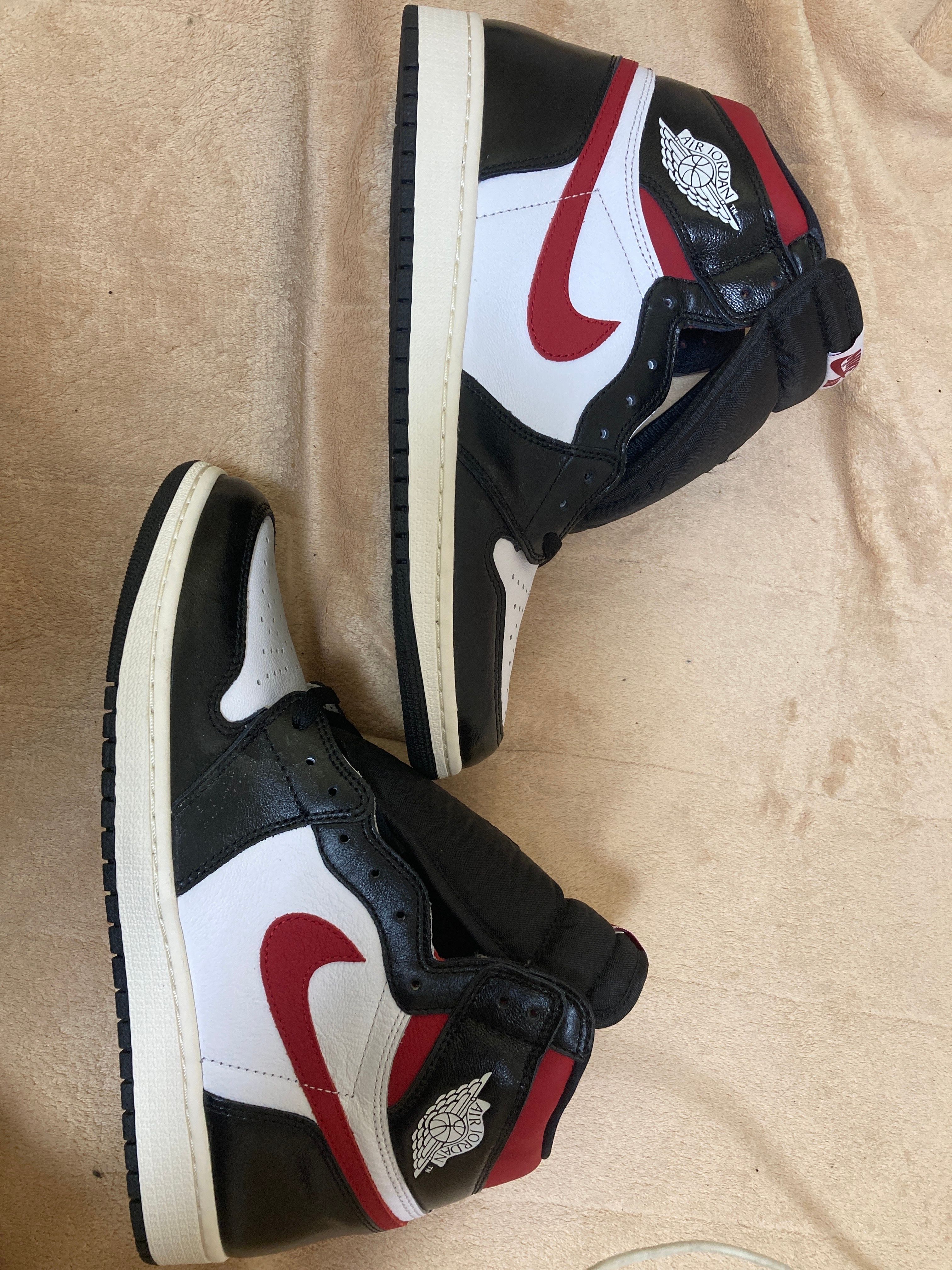 Nike Air Jordan 1 Retro High "Black/White/Sail/Gym Red"