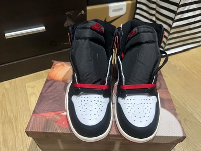 Nike Air Jordan 1 Retro High OG "Black Toe Reimagined"