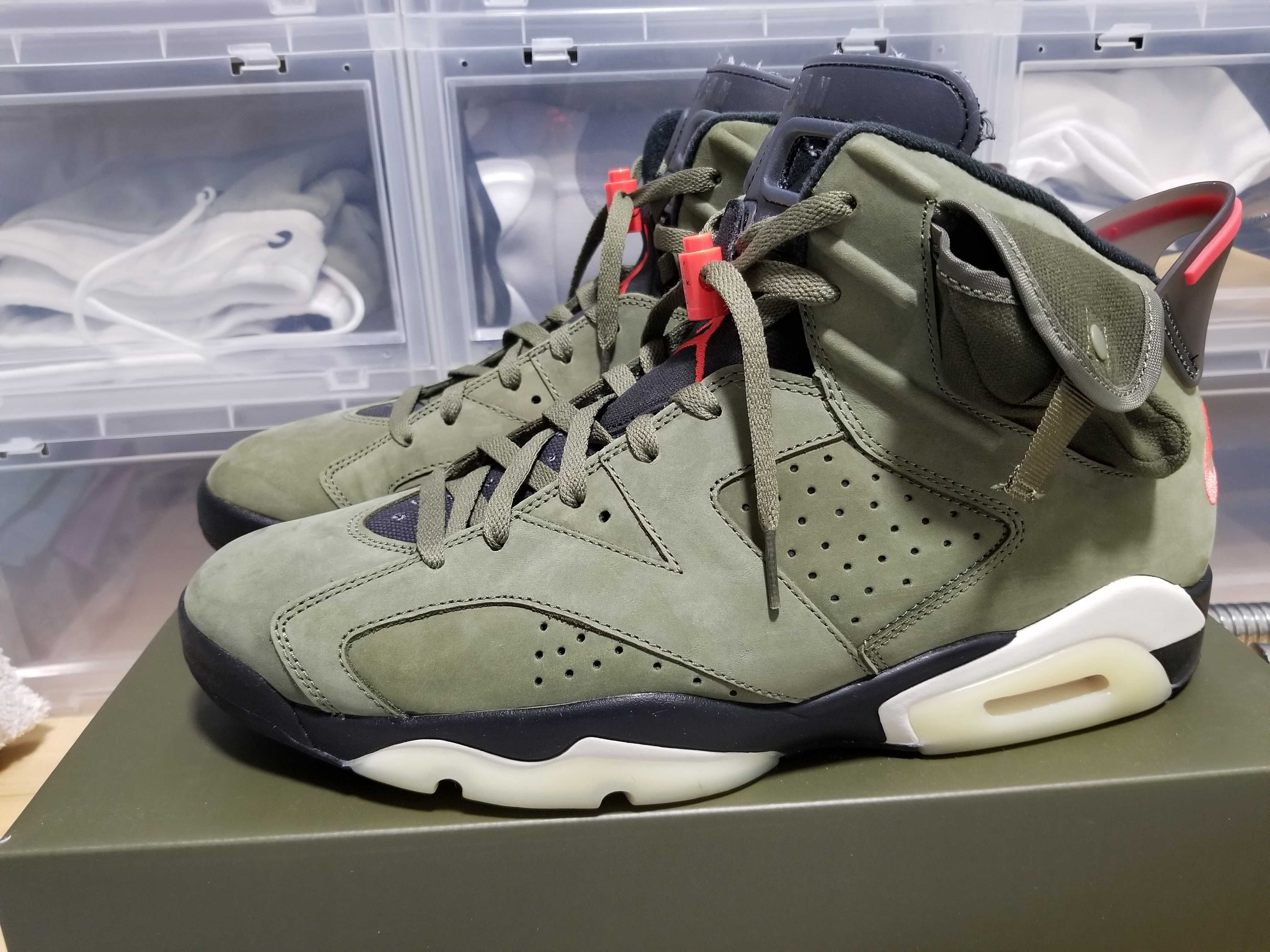 Travis Scott × Nike Air Jordan 6 Retro "Medium Olive"