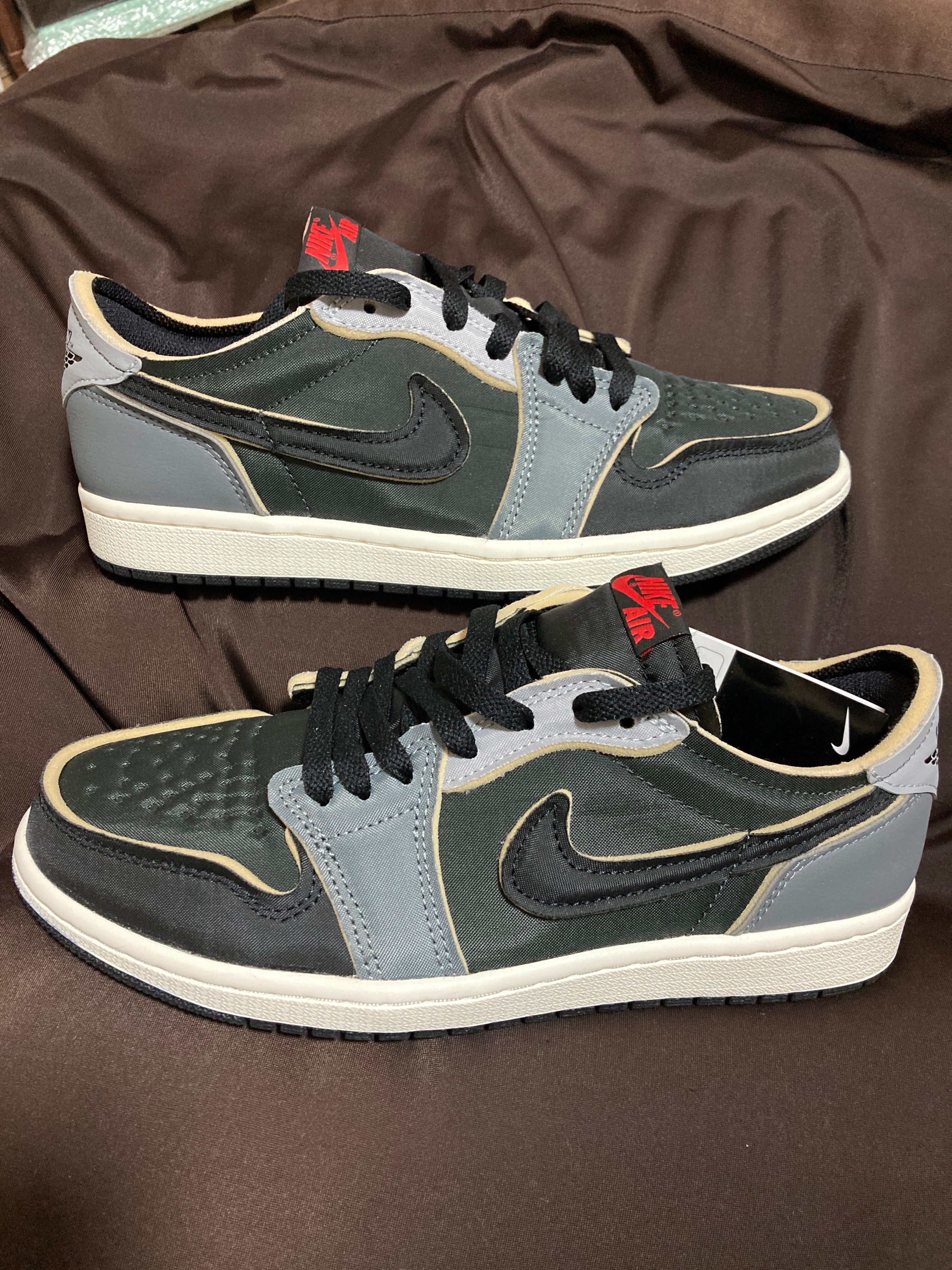 Nike Air Jordan 1 Low OG EX "Black and Smoke Grey"