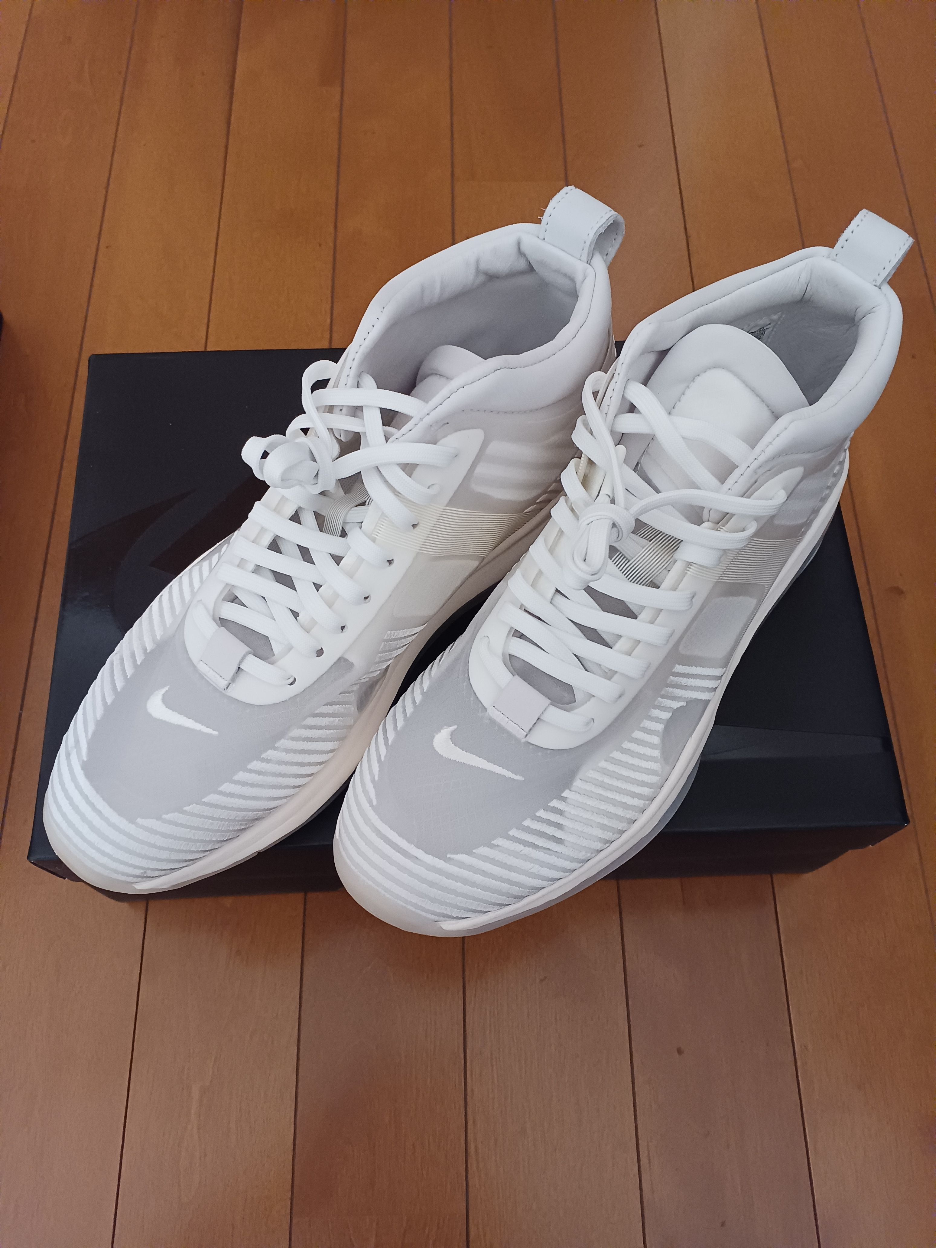 JOHN ELLIOTT×NIKE LEBRON ICON "SUMMIT WHITE"