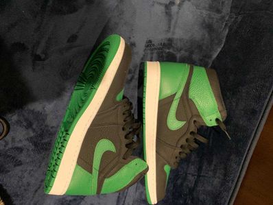 Nike Air Jordan 1 Retro High OG "Black/Pine Green" (2020)