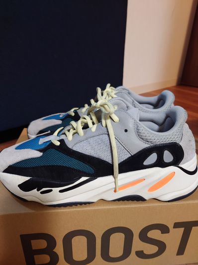 adidas YEEZY Boost 700 "Wave Runner"