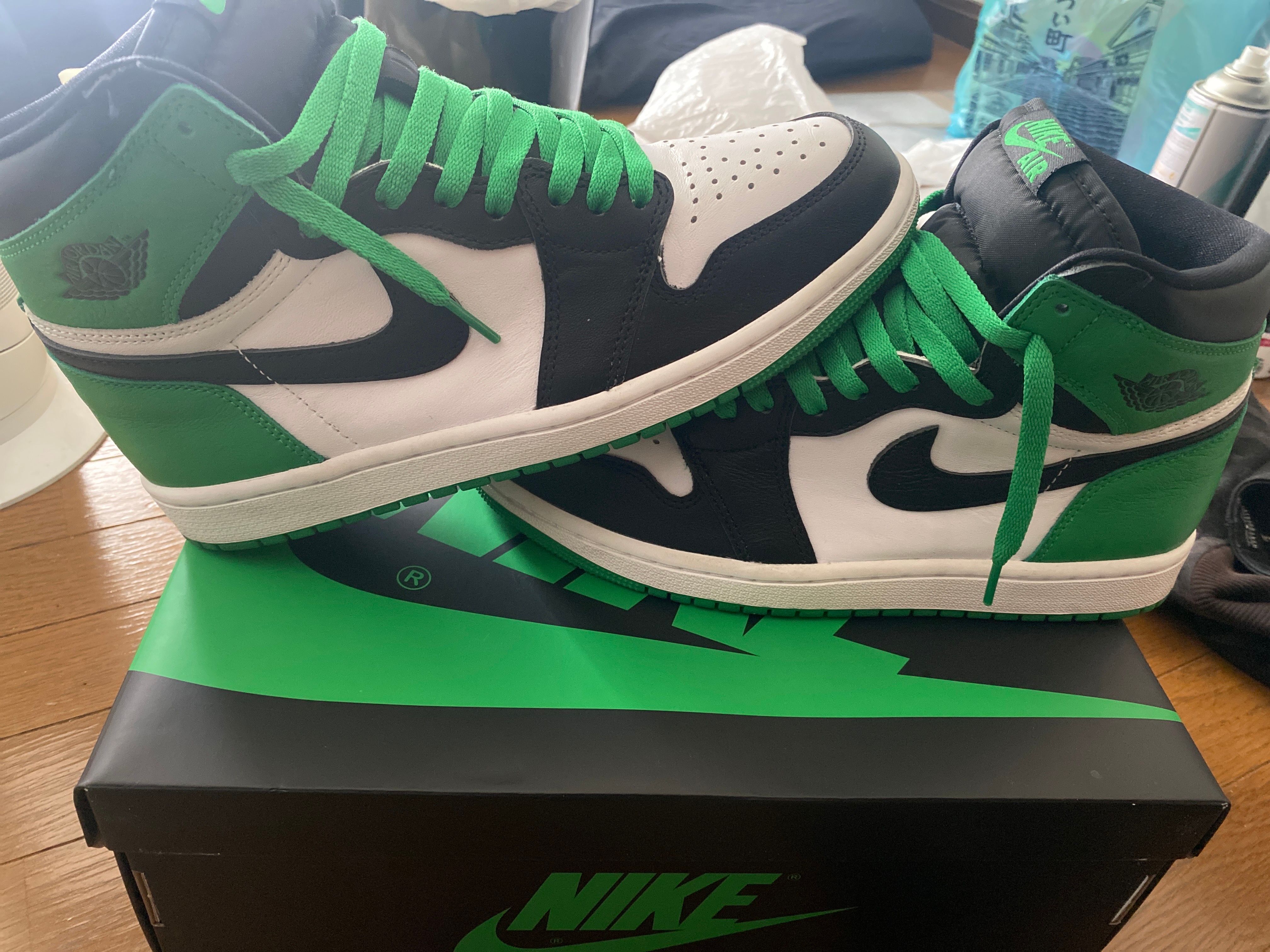 Nike Air Jordan 1 Retro High OG "Celtics/Black and Lucky Green" (2023)
