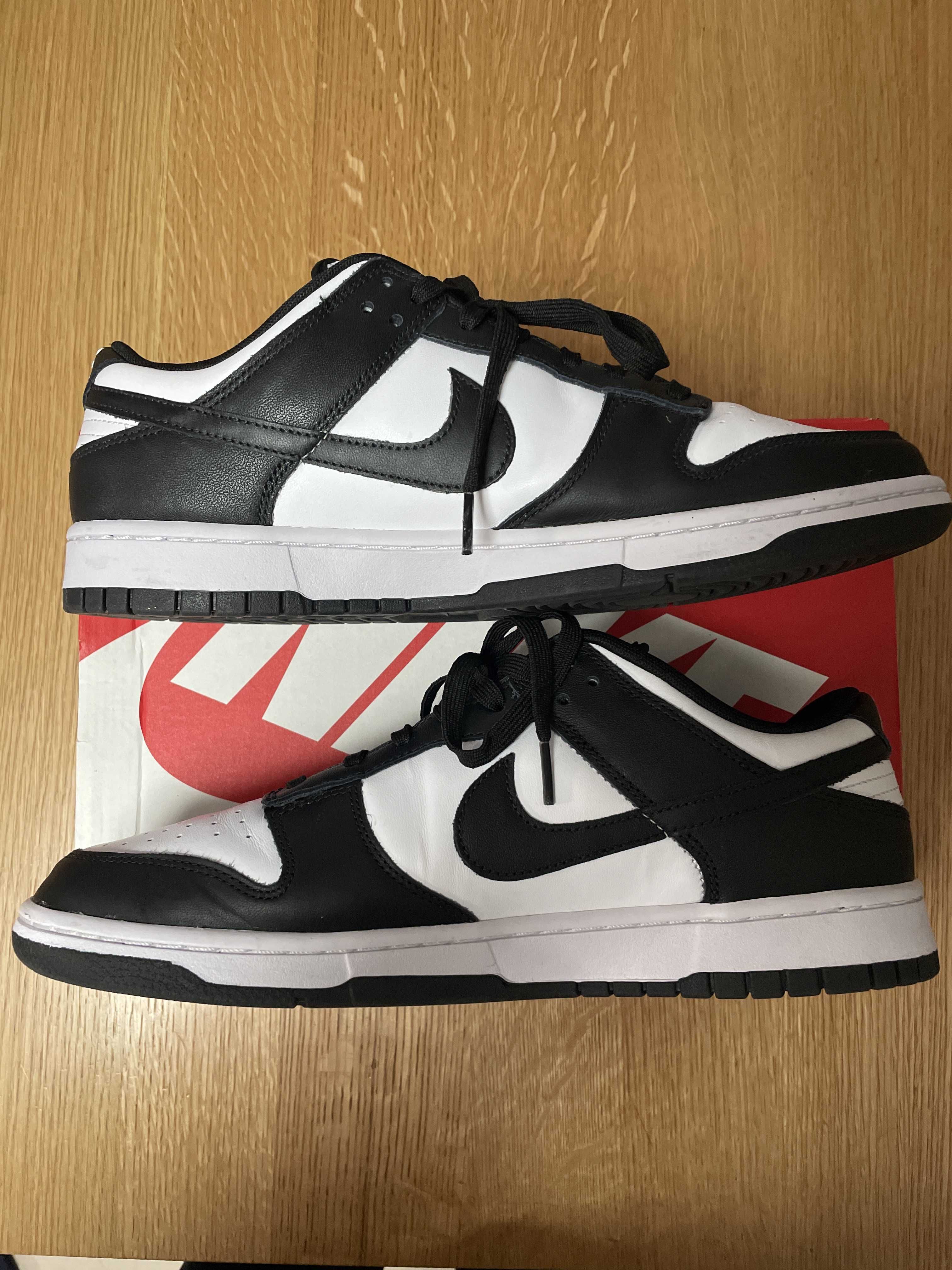 Nike Dunk Low Retro "Panda/White/Black"