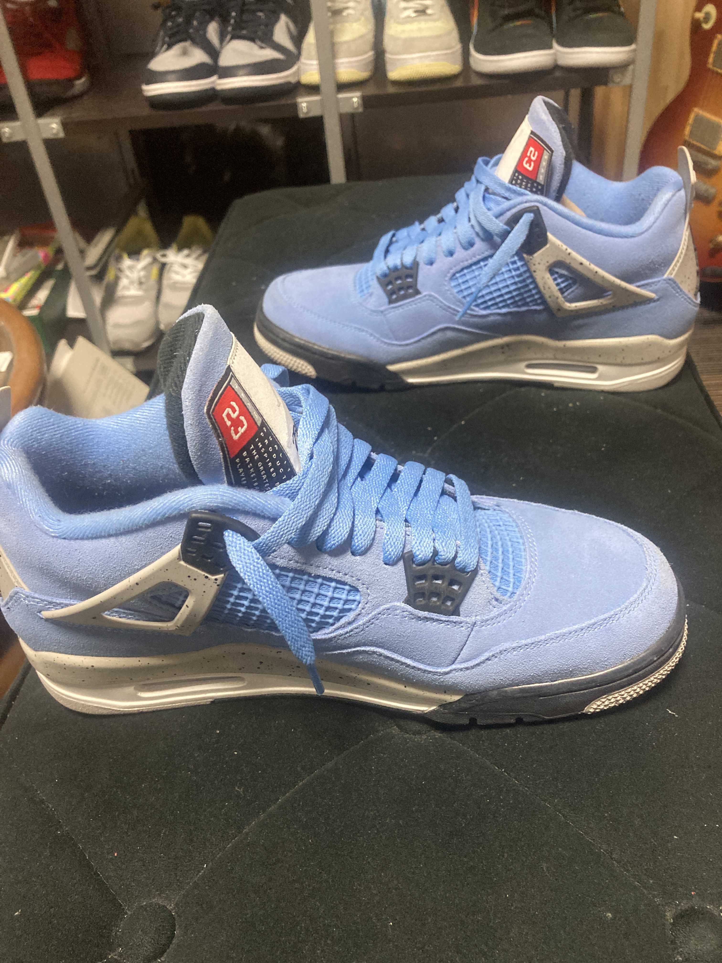 Nike Air Jordan 4 "University Blue"